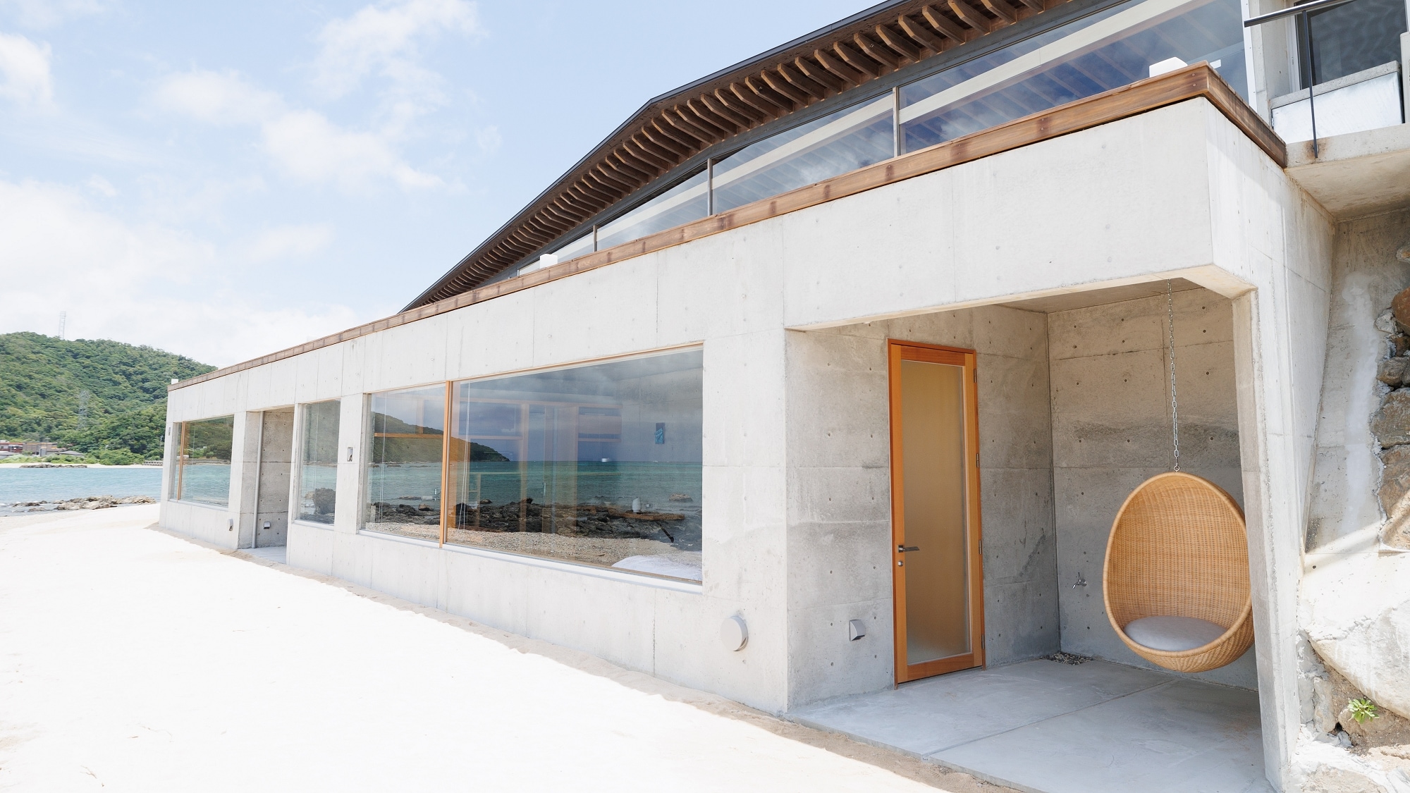 [Horizon Deluxe Villa Queen Bed] วิลลานี้ตั้งอยู่ที่ความสูงระดับเดียวกับชายหาด