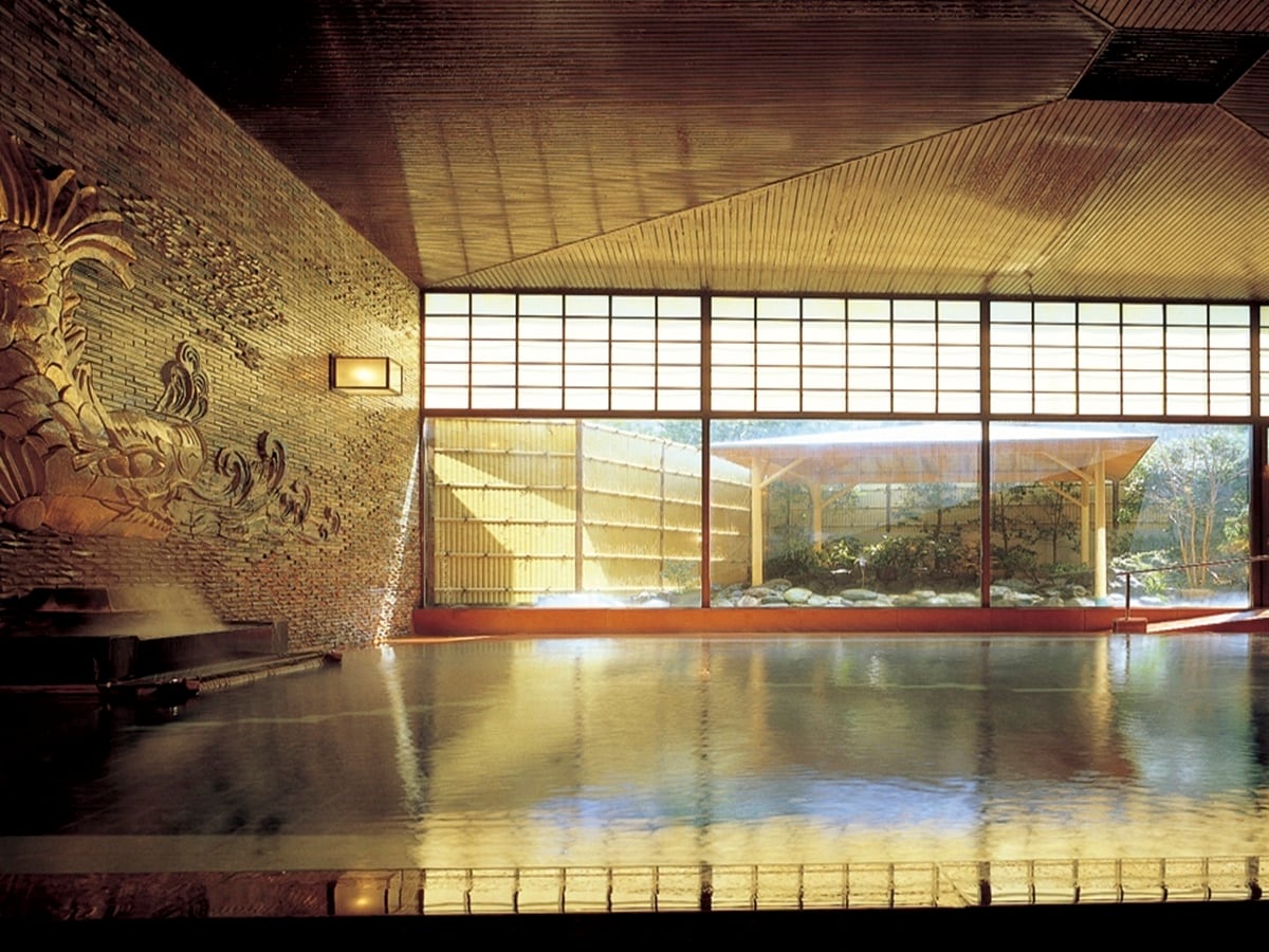 Large communal bath