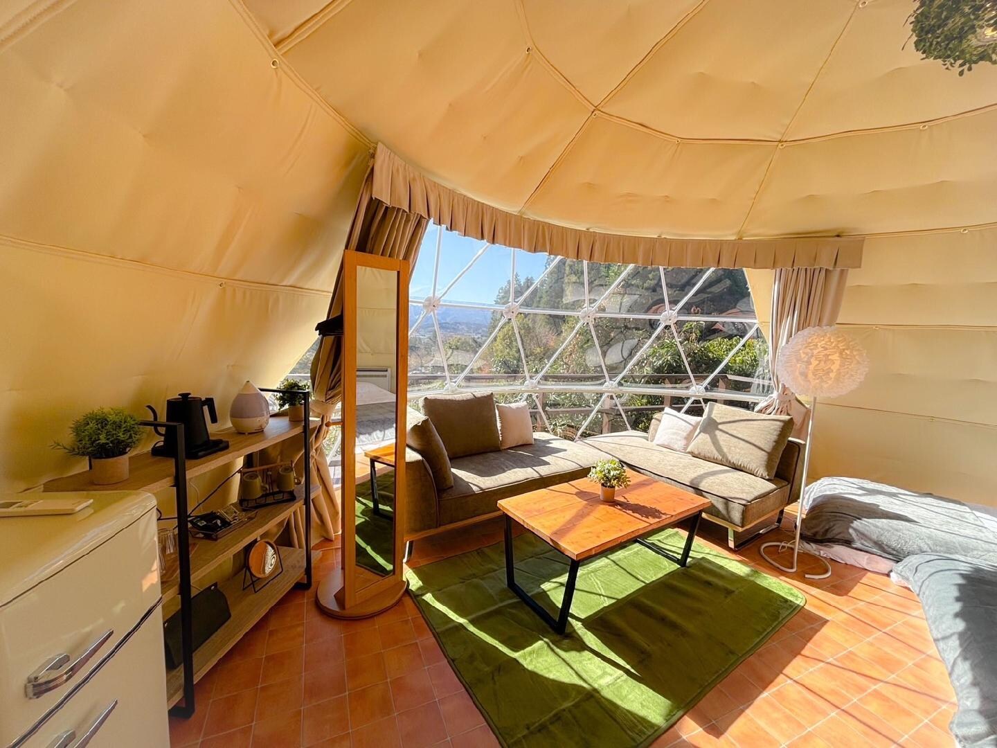 ②Tenda kubah dengan ruang pemandian air panas pribadi - 2 double, 2 single