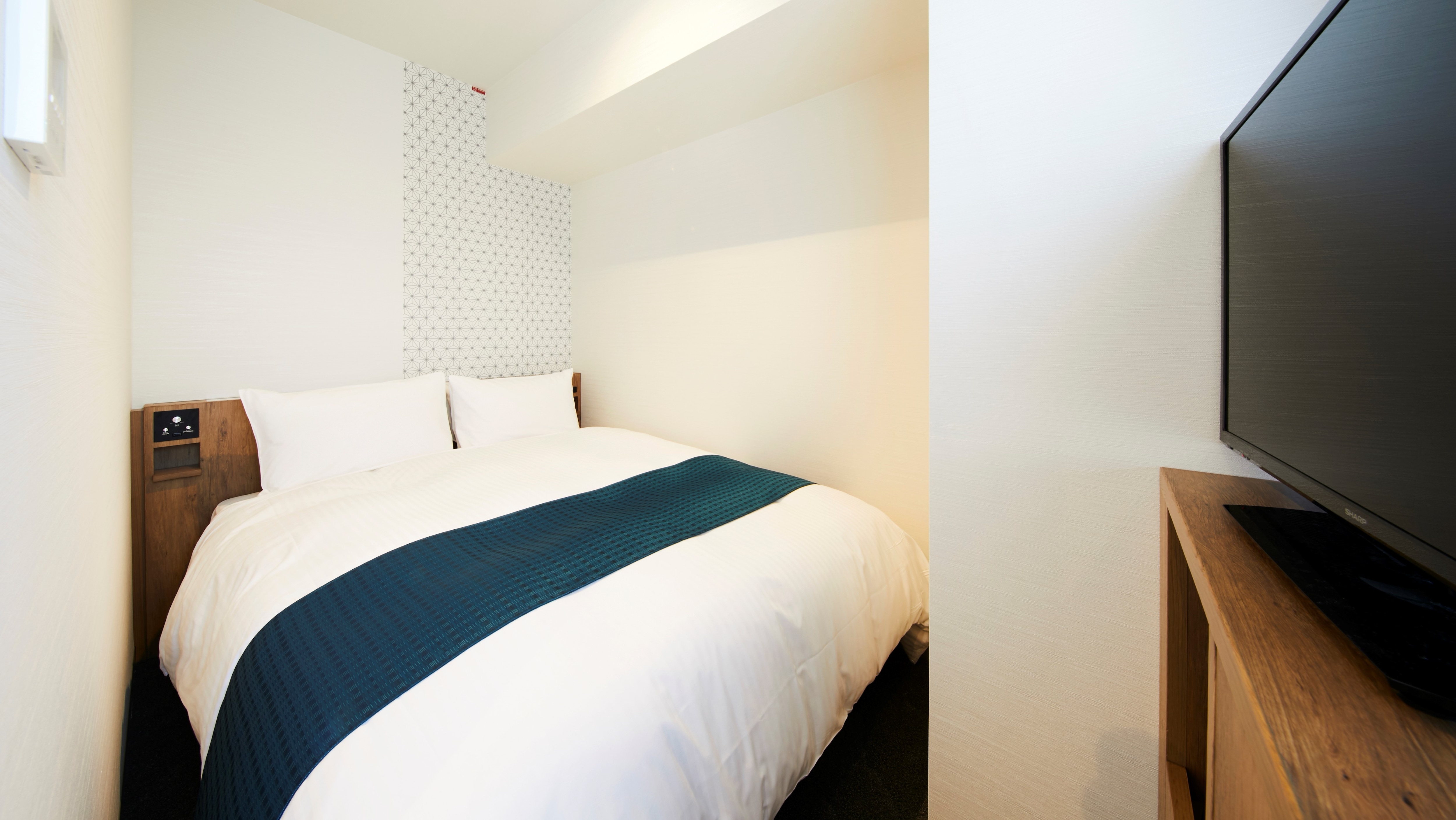 [Moderate Double B] 19㎡. Humidified air purifier that creates a comfortable space, 140 cm Simmons bed supports a good night's sleep