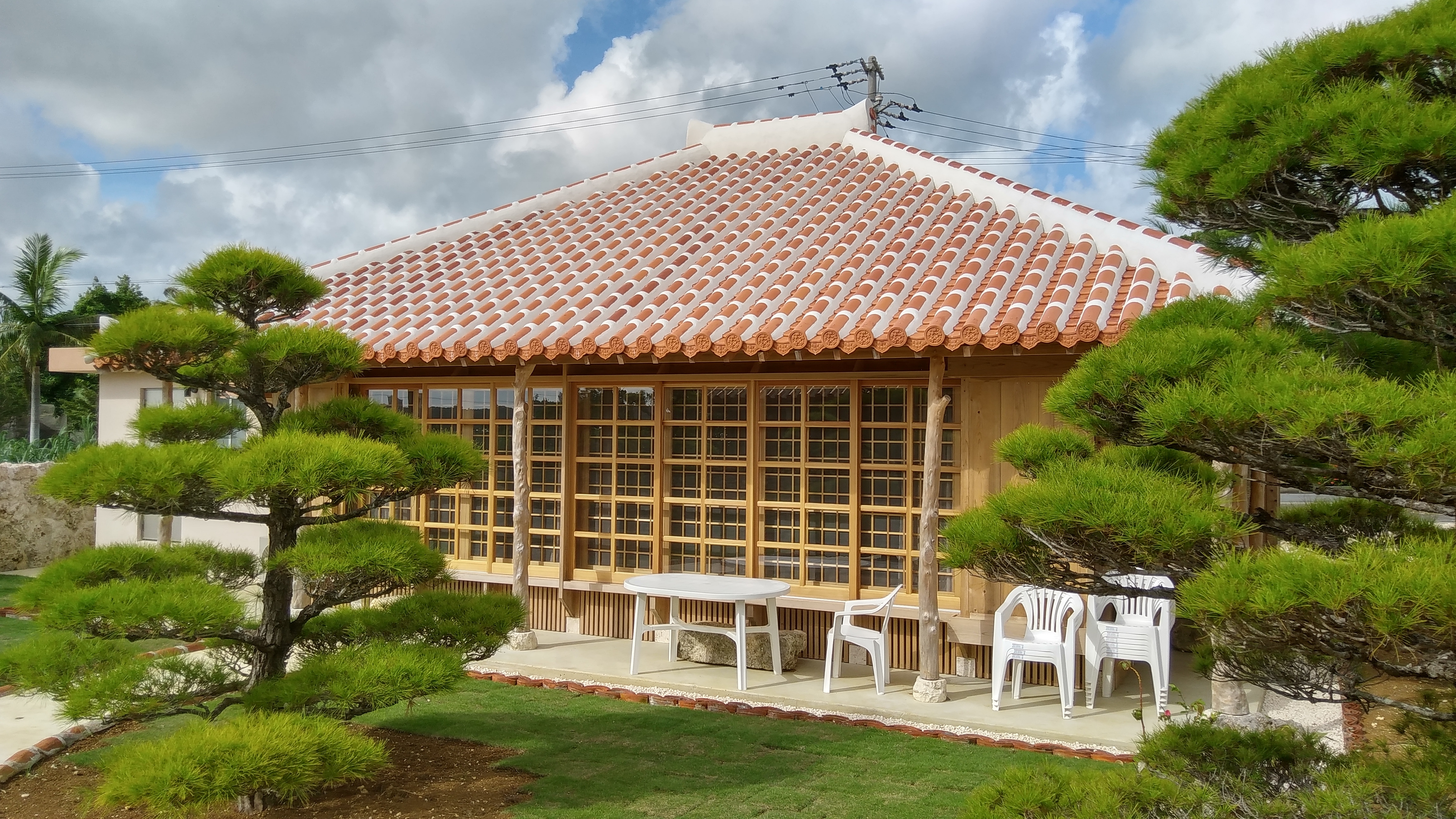 Toueya exterior