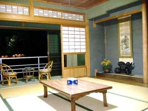 8張榻榻米日式房間