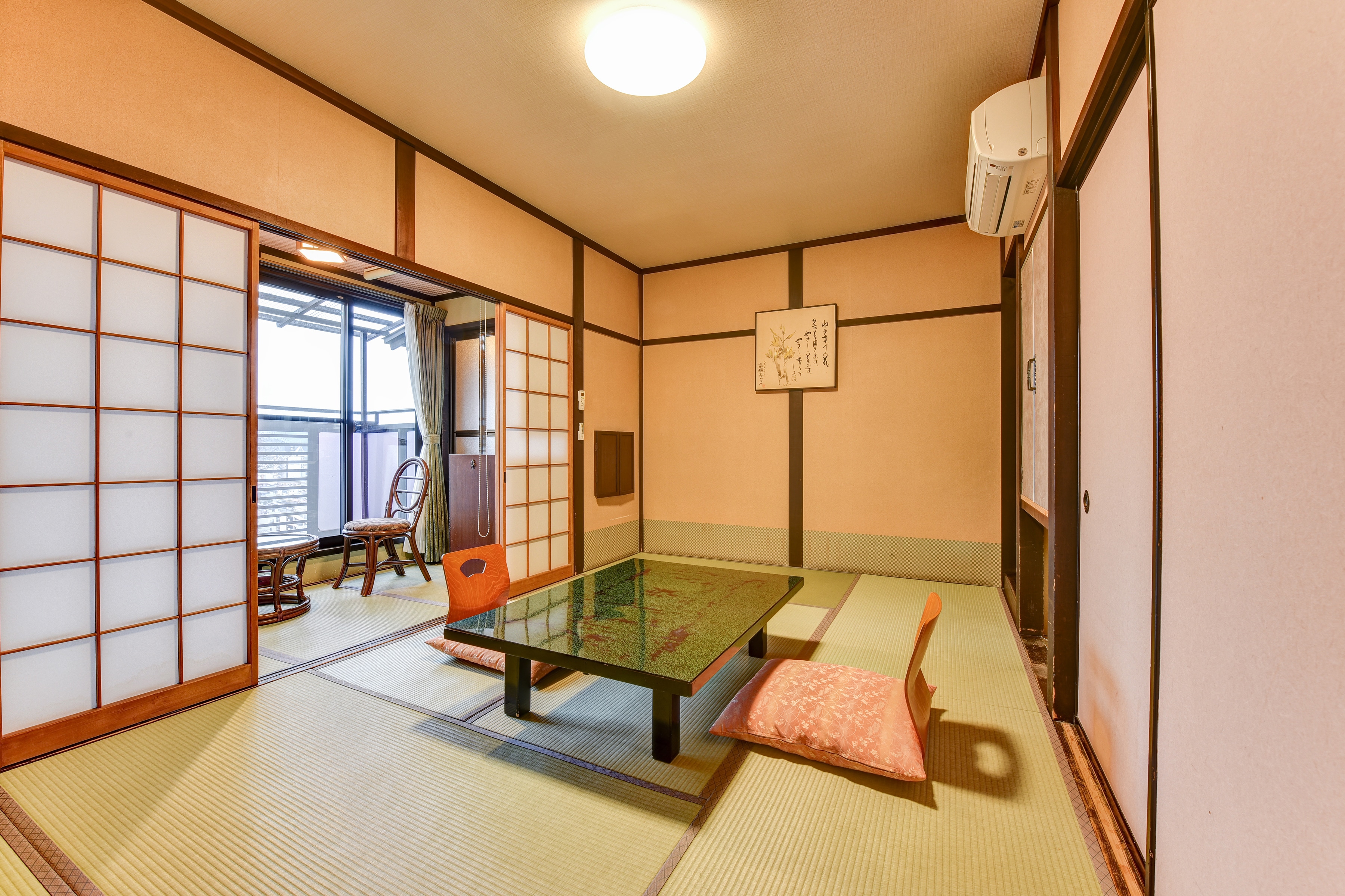 7.5-8 Room type