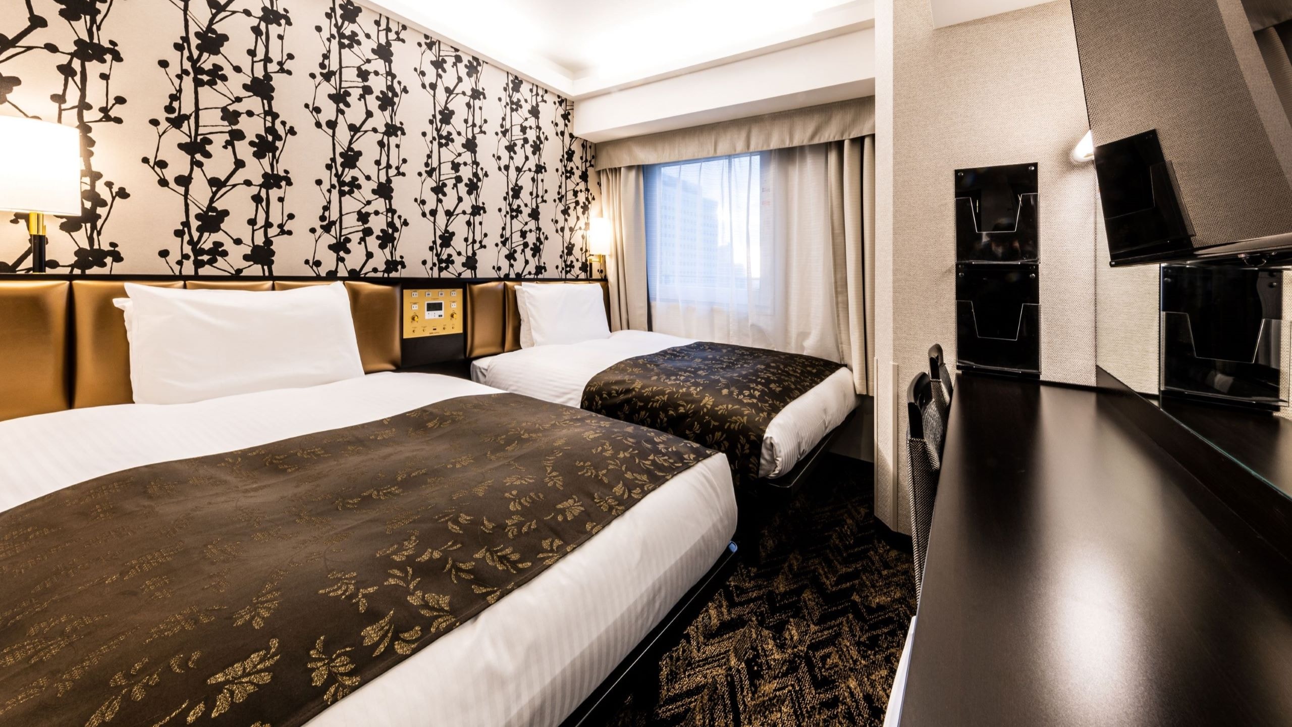 Standard twin room