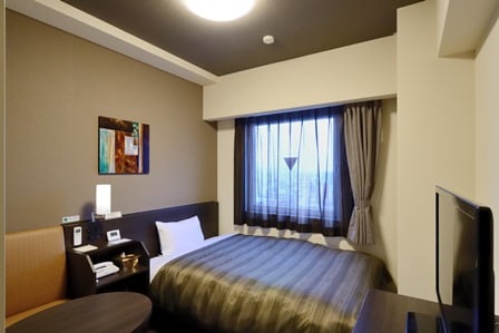 [Comfort Semi-Double Room] Bed width: 140 cm, area 14 m2