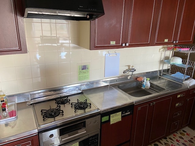 Room 101 system kitchen