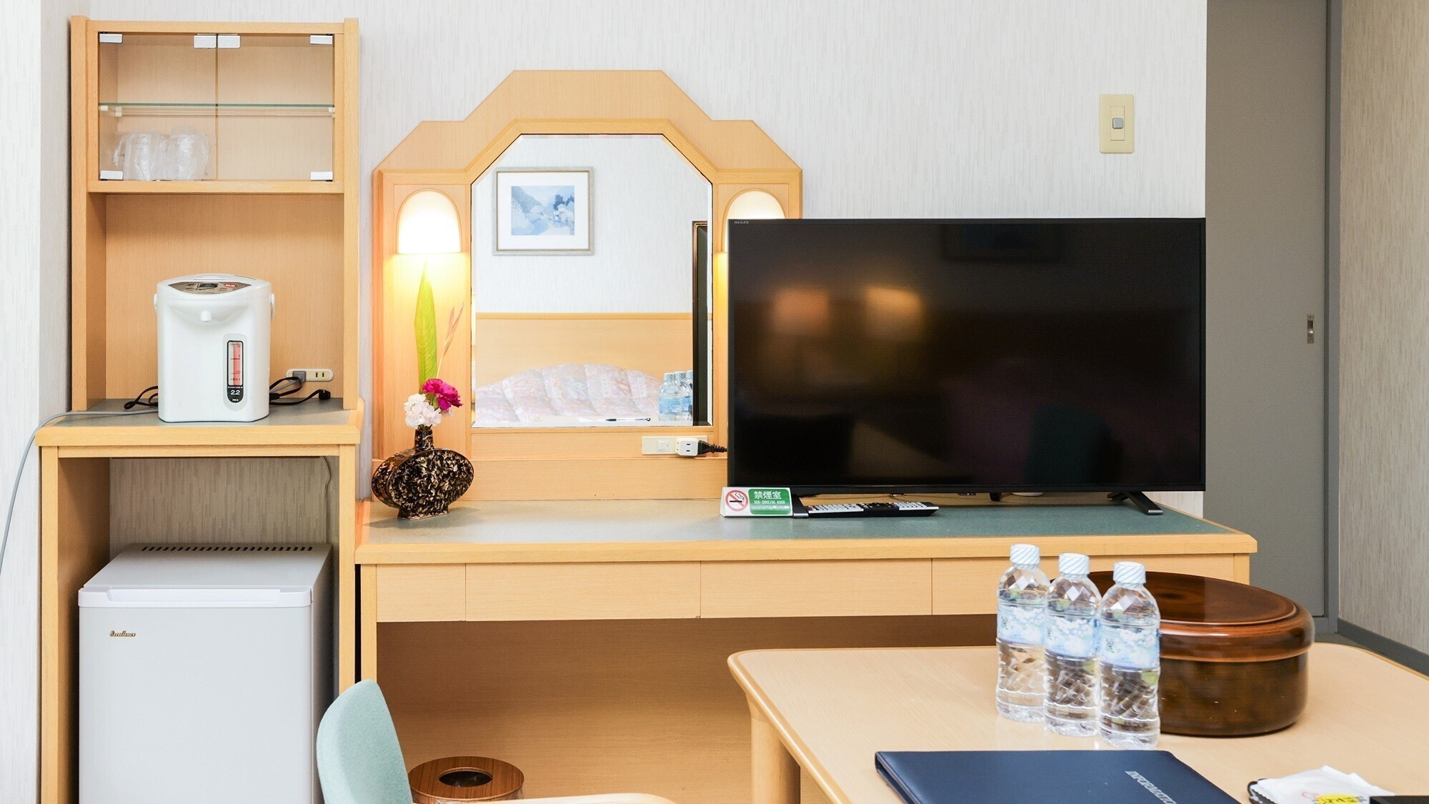 Western-style room | Room facilities (example)