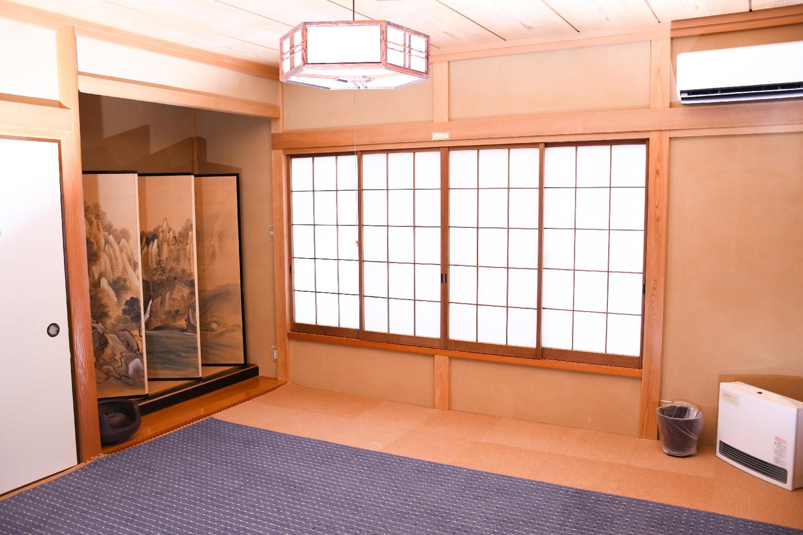 13m2 Japanese style room