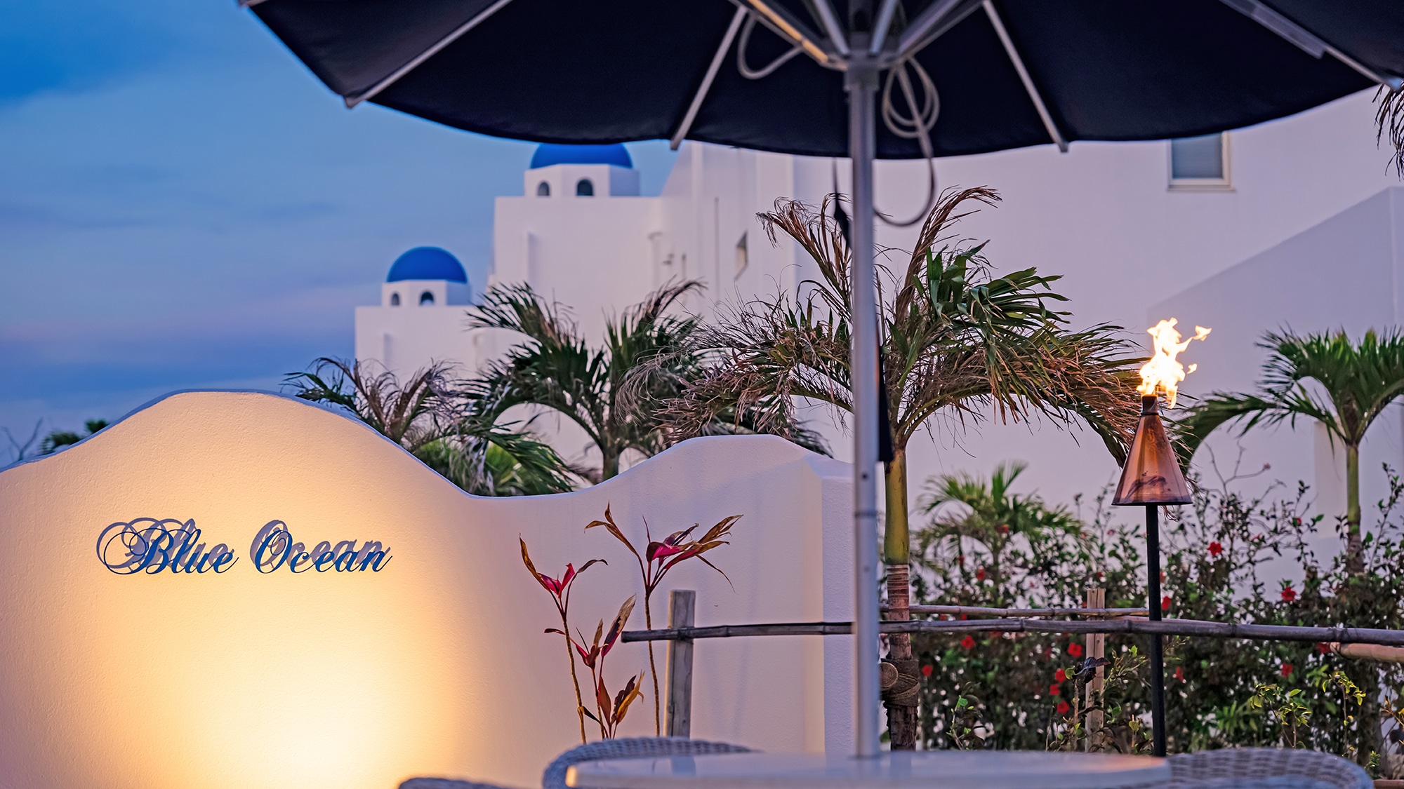 Image of hotel interior (evening)