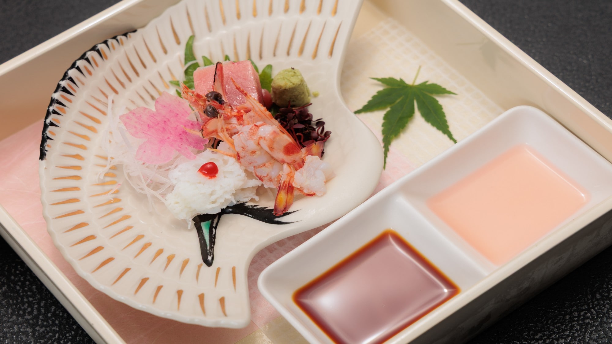 Summer 2026 "Oju" Sashimi