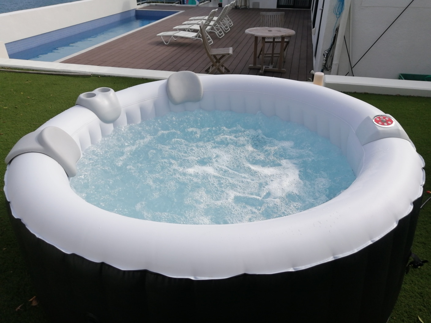 Jacuzzi