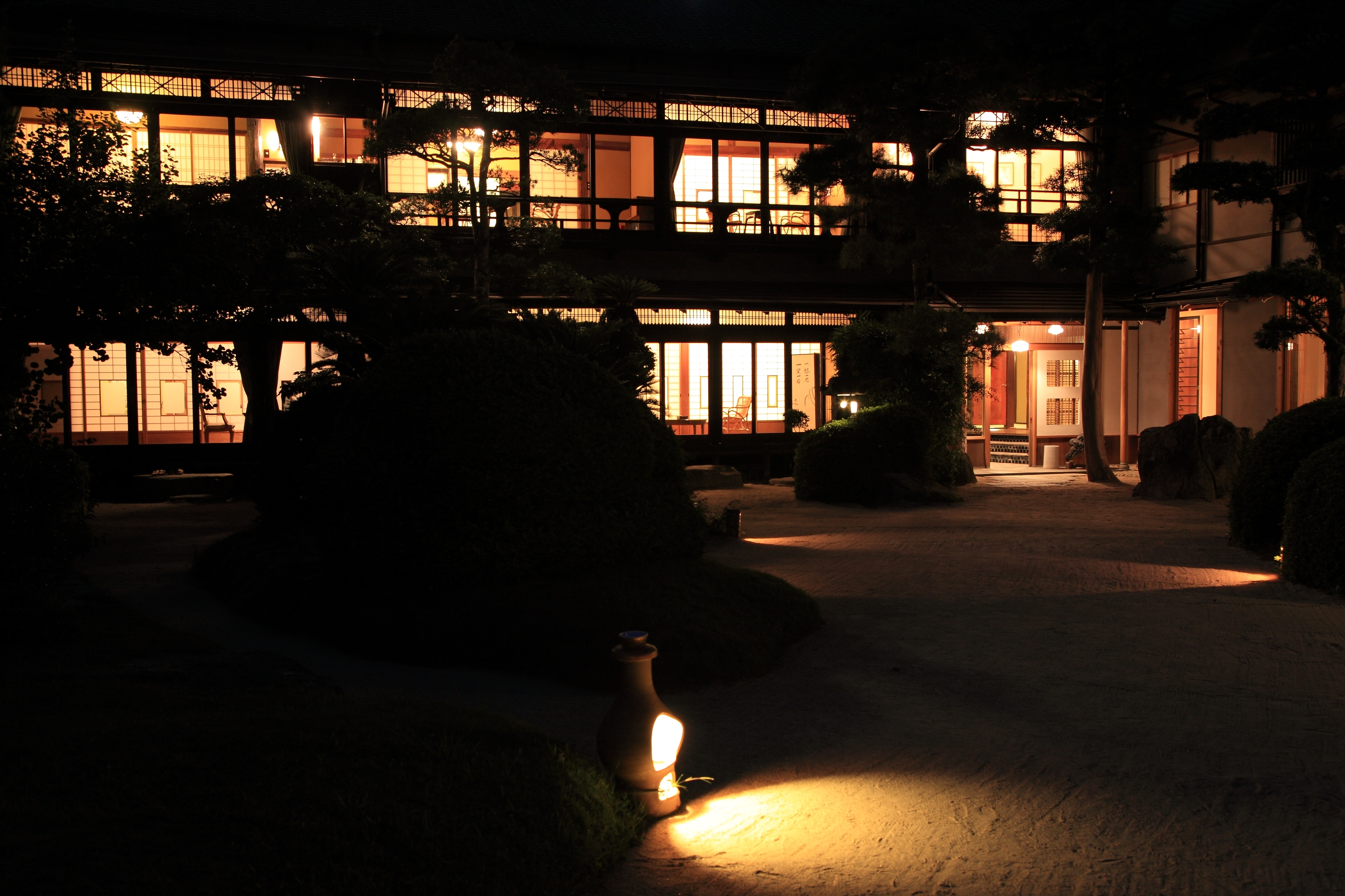 Taishotei night view