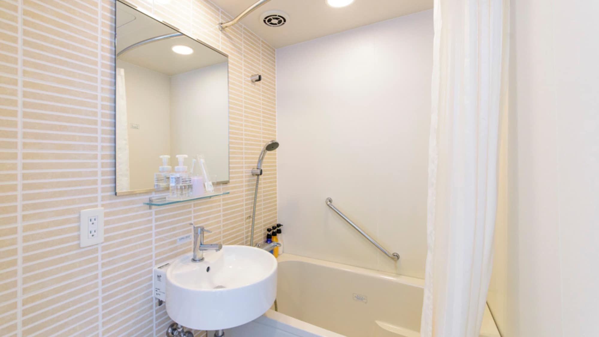 Kamar single (unit kamar mandi)