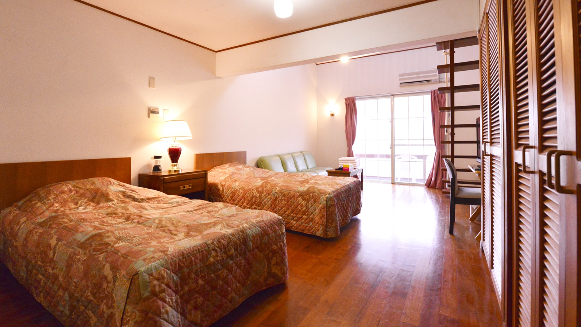 *Maisonette A (example of guest room)/A maisonette type room ideal for families! Enjoy the feeling of being in a villa.