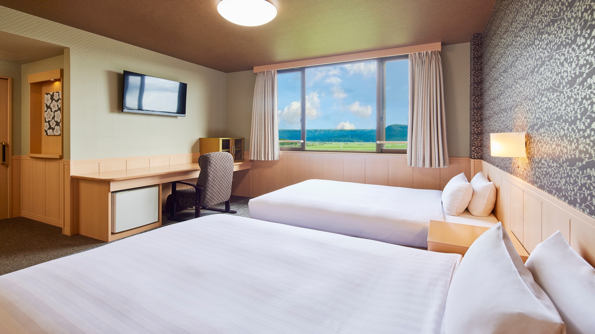 North Wing View Deluxe Twin Room with Bath