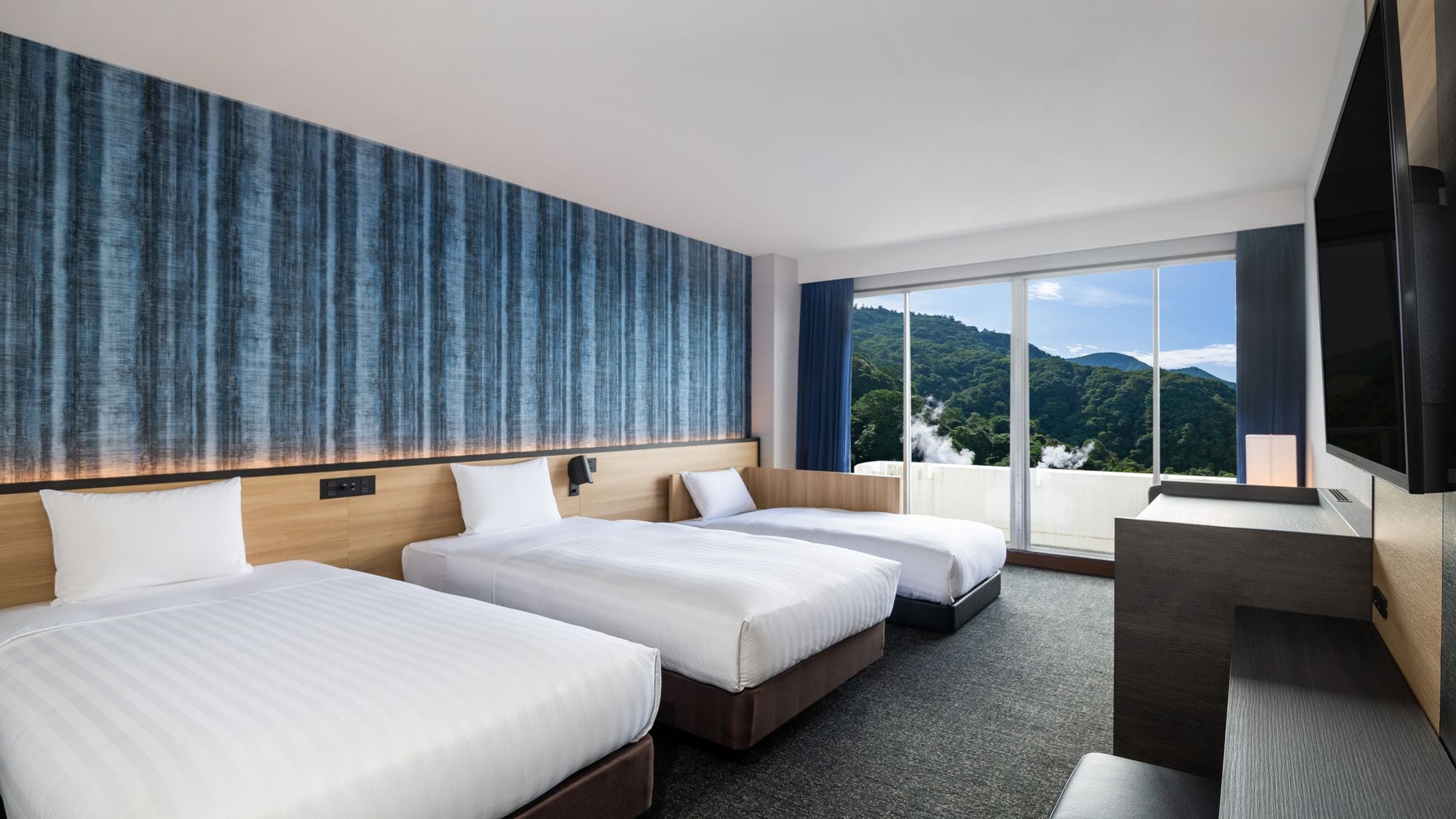 デラックストリプルルーム(湯けむりビュー)