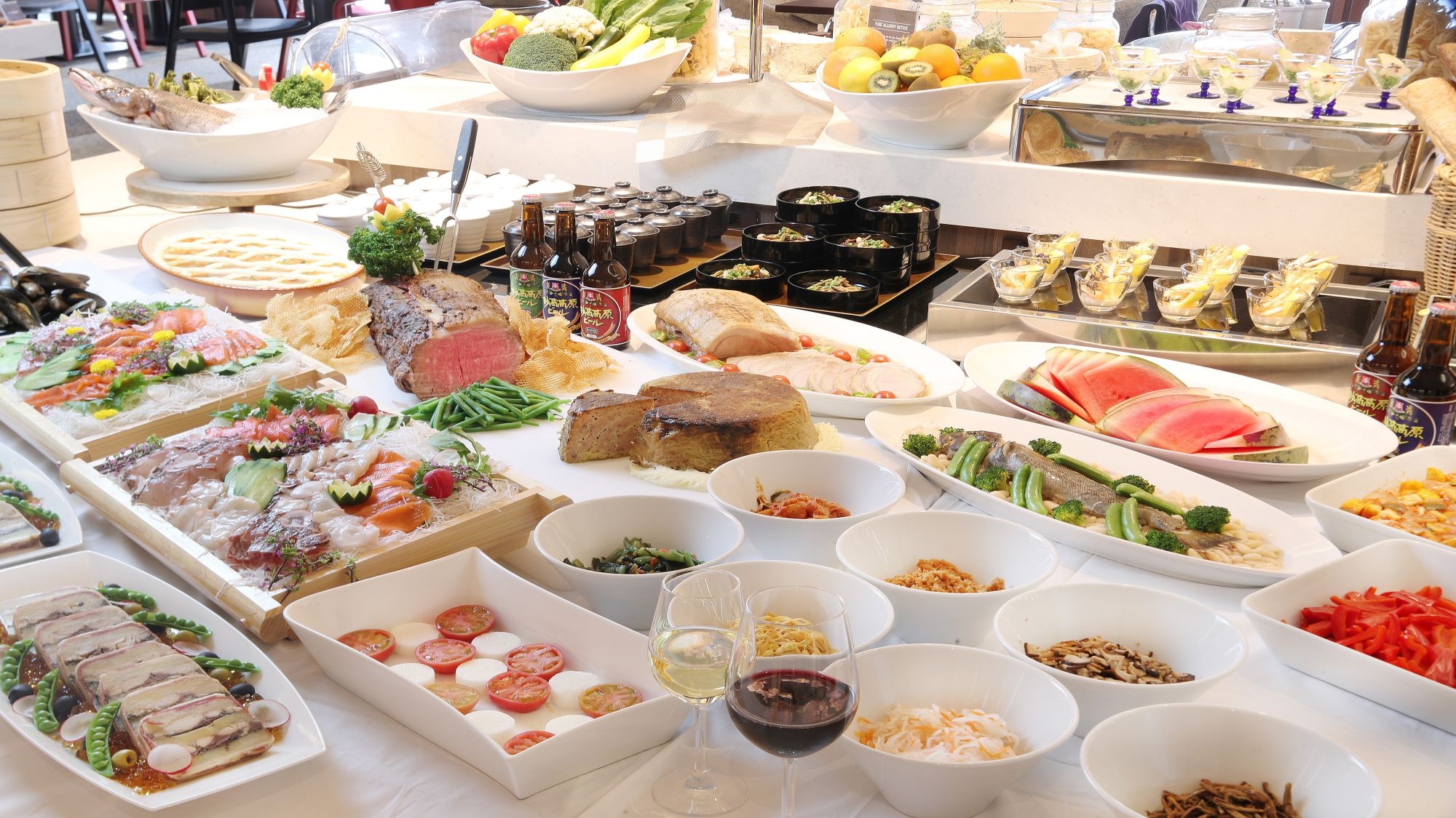 The Plate 全日餐廳 新井大廈 1 樓