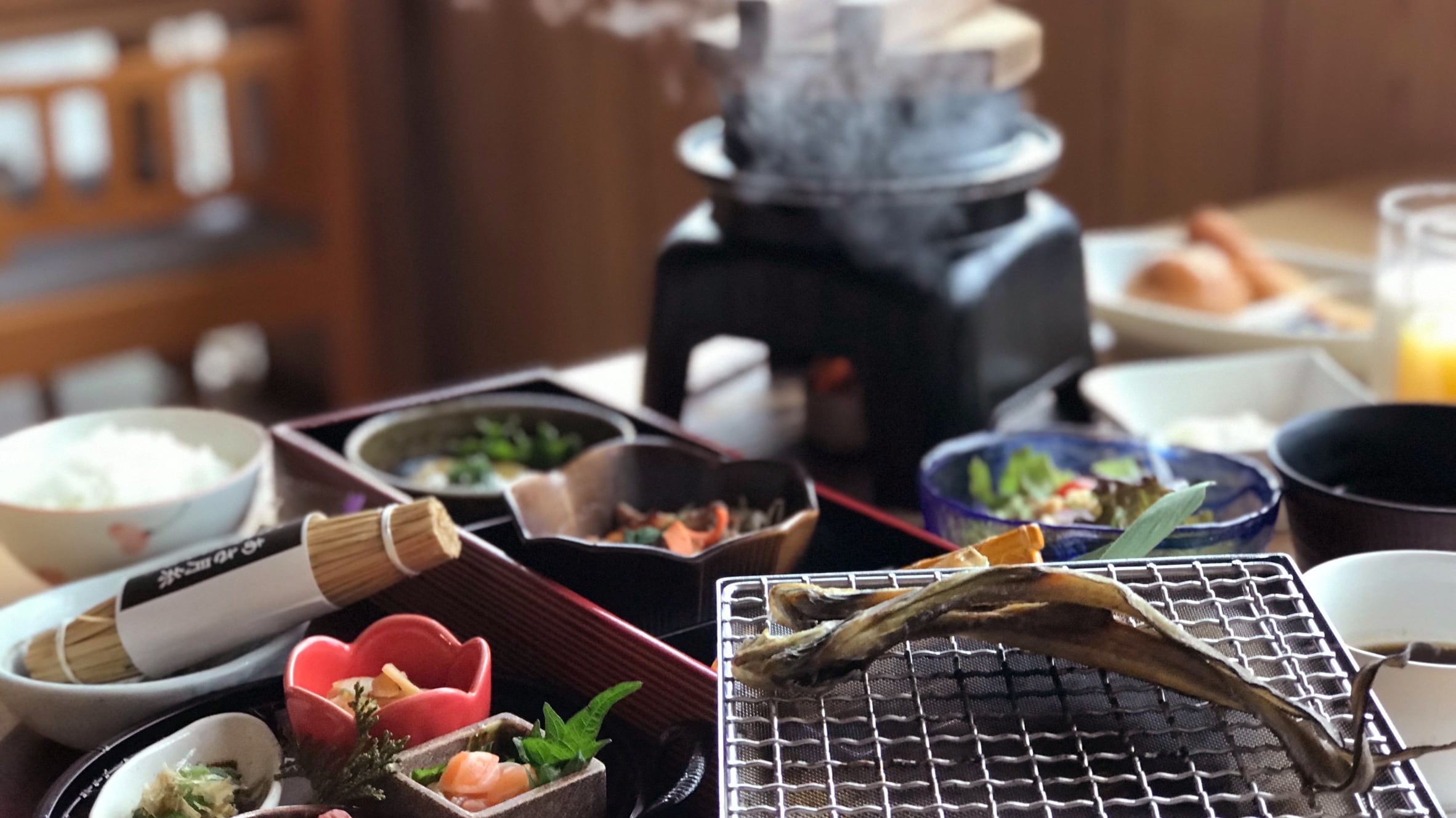 *Breakfast: Fish is the main dish, cooked to your liking. The type of fish and dishes vary depending on the season and what is available.