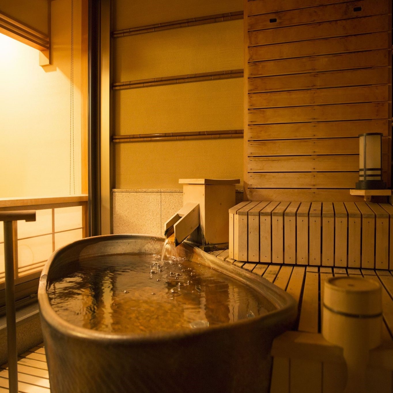 [Yuyu / Haruka floor] Guest room hot spring open-air bath