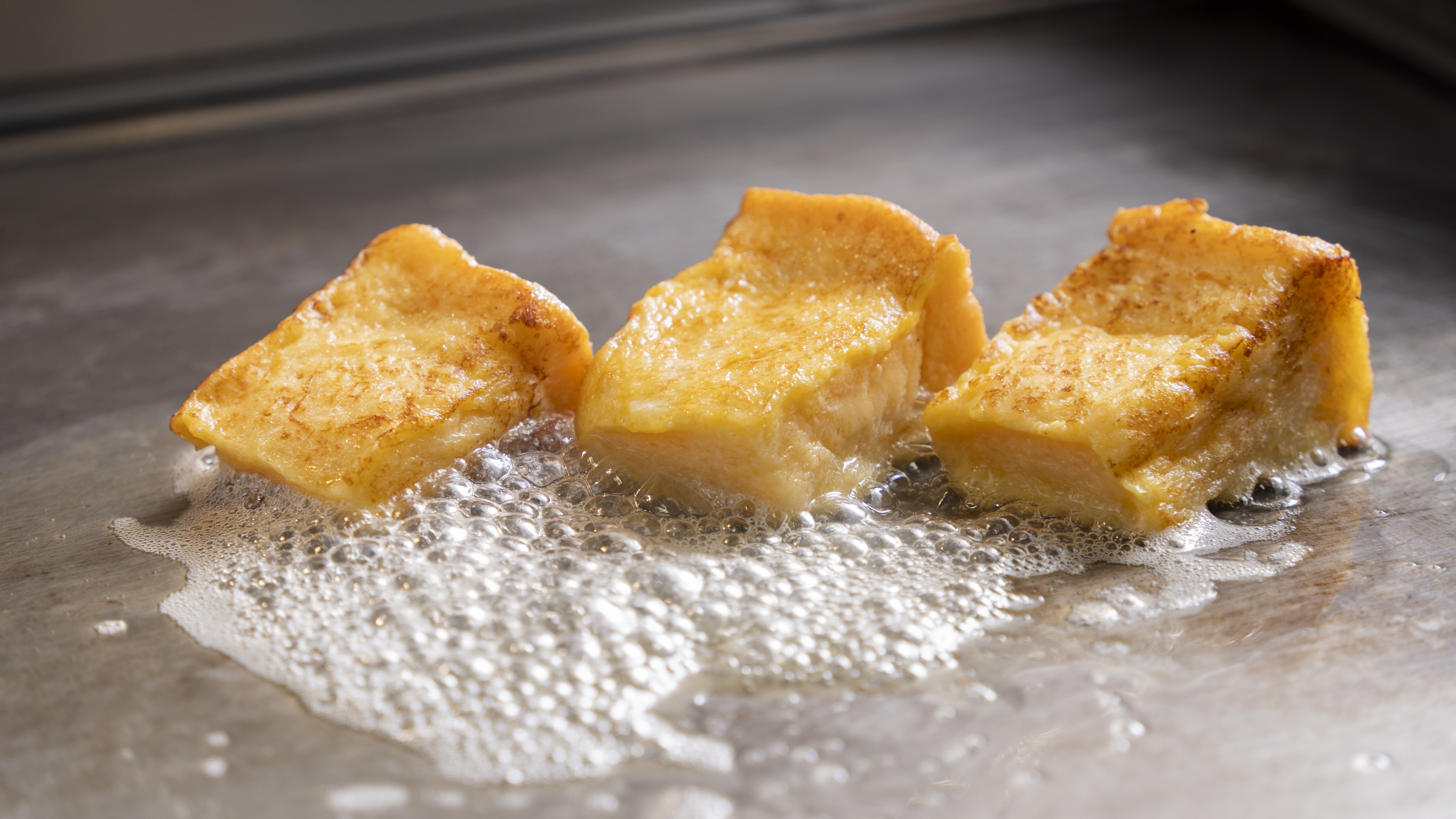 [Breakfast buffet] Fluffy French toast