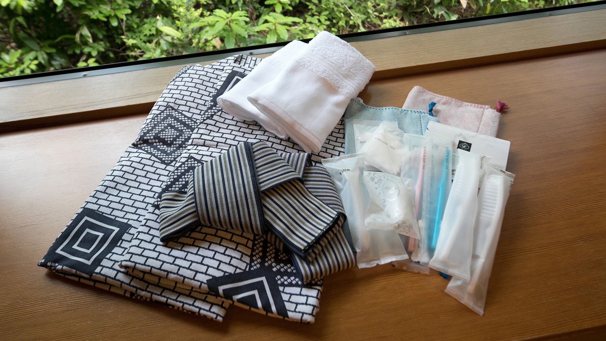 Examples of guest room amenities