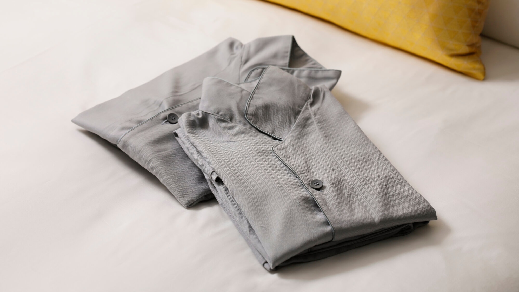 [Room facilities] Separate type nightwear