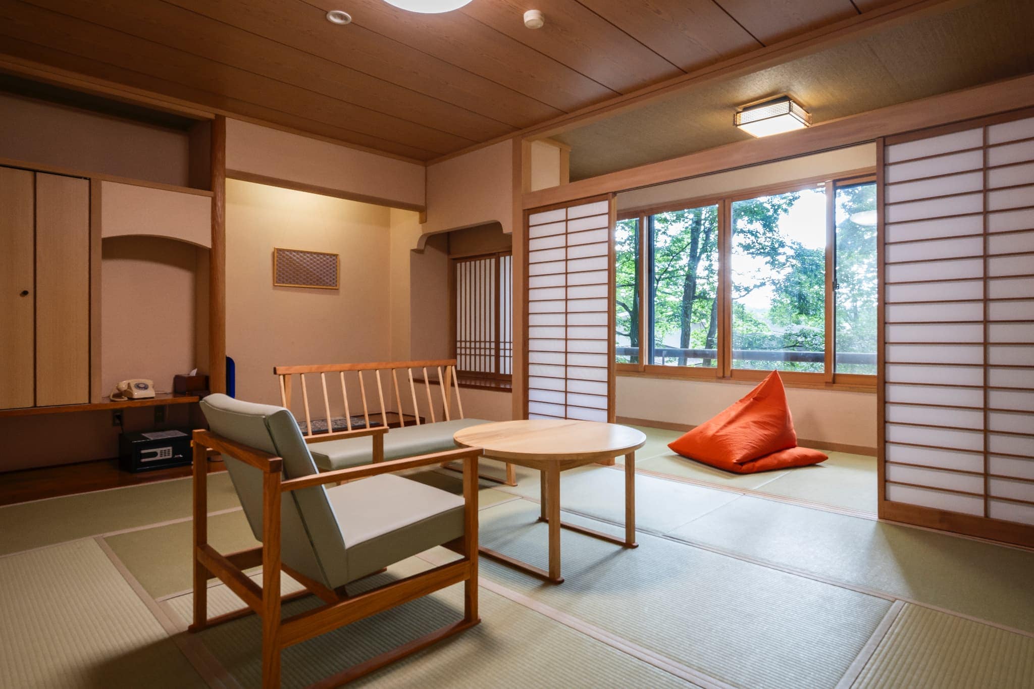 Standard guest room: 10 tatami mats