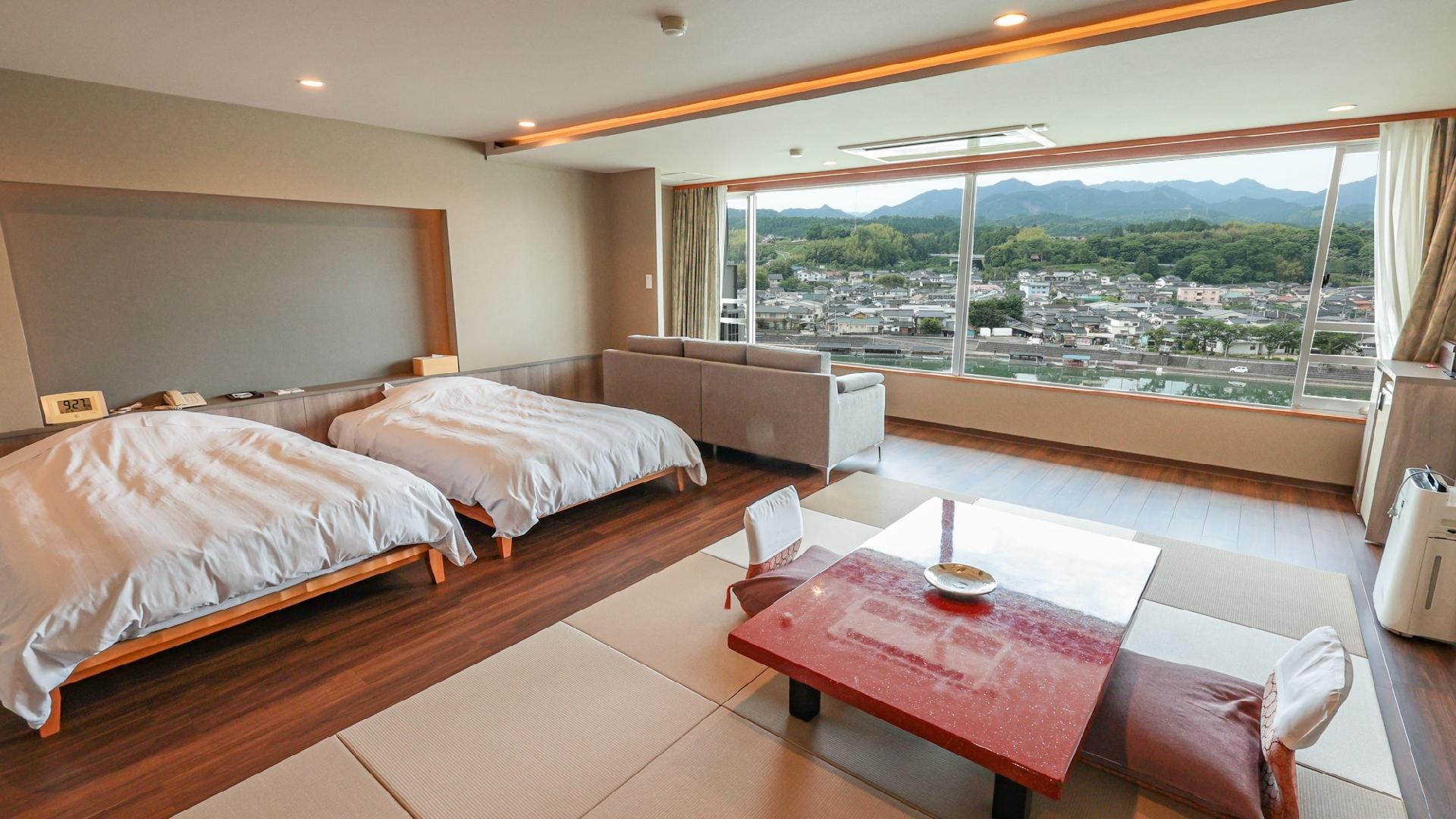 Deluxe Japanese-Western style room 702
