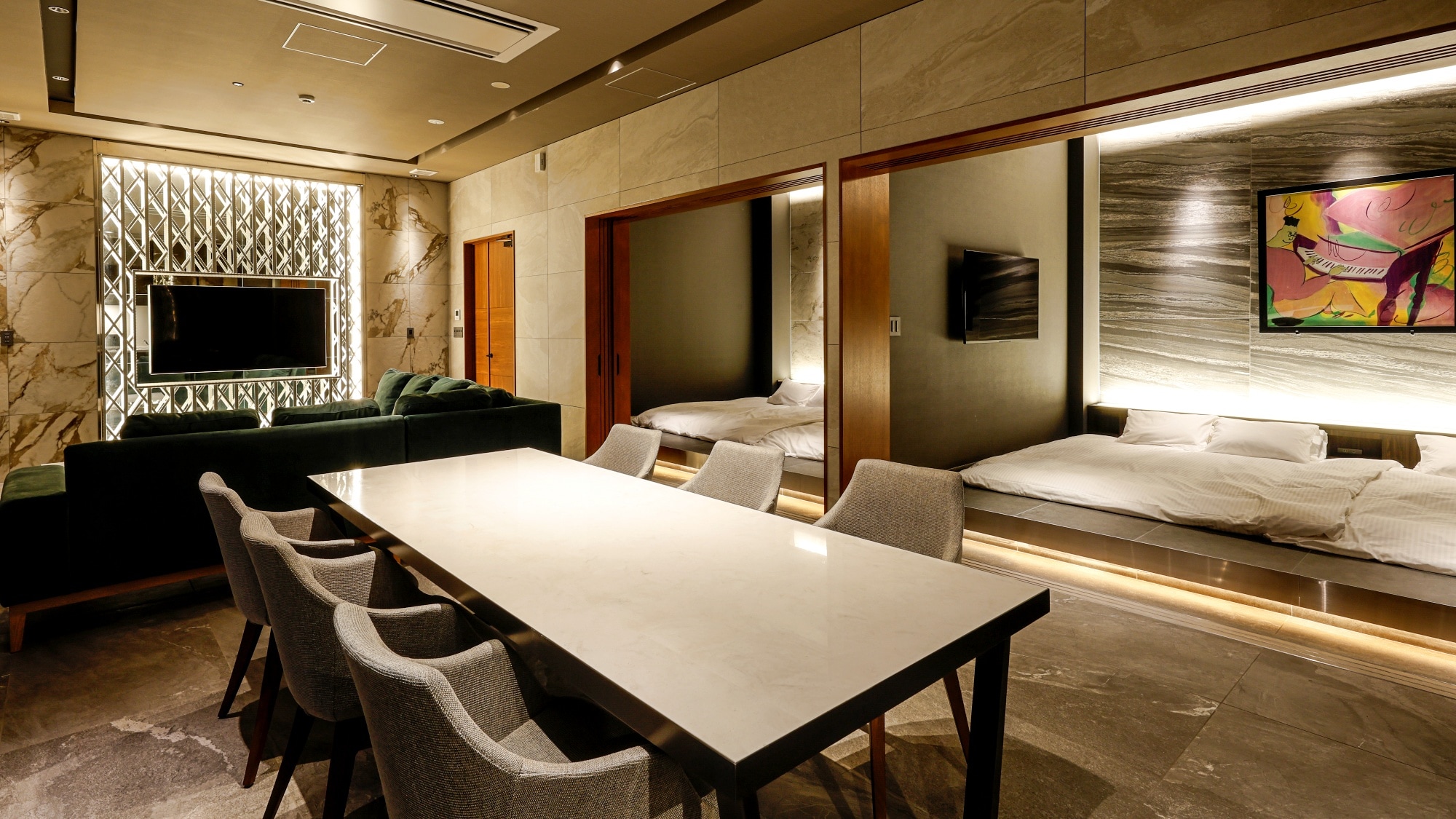 [Great Bear 2nd floor] Interior view