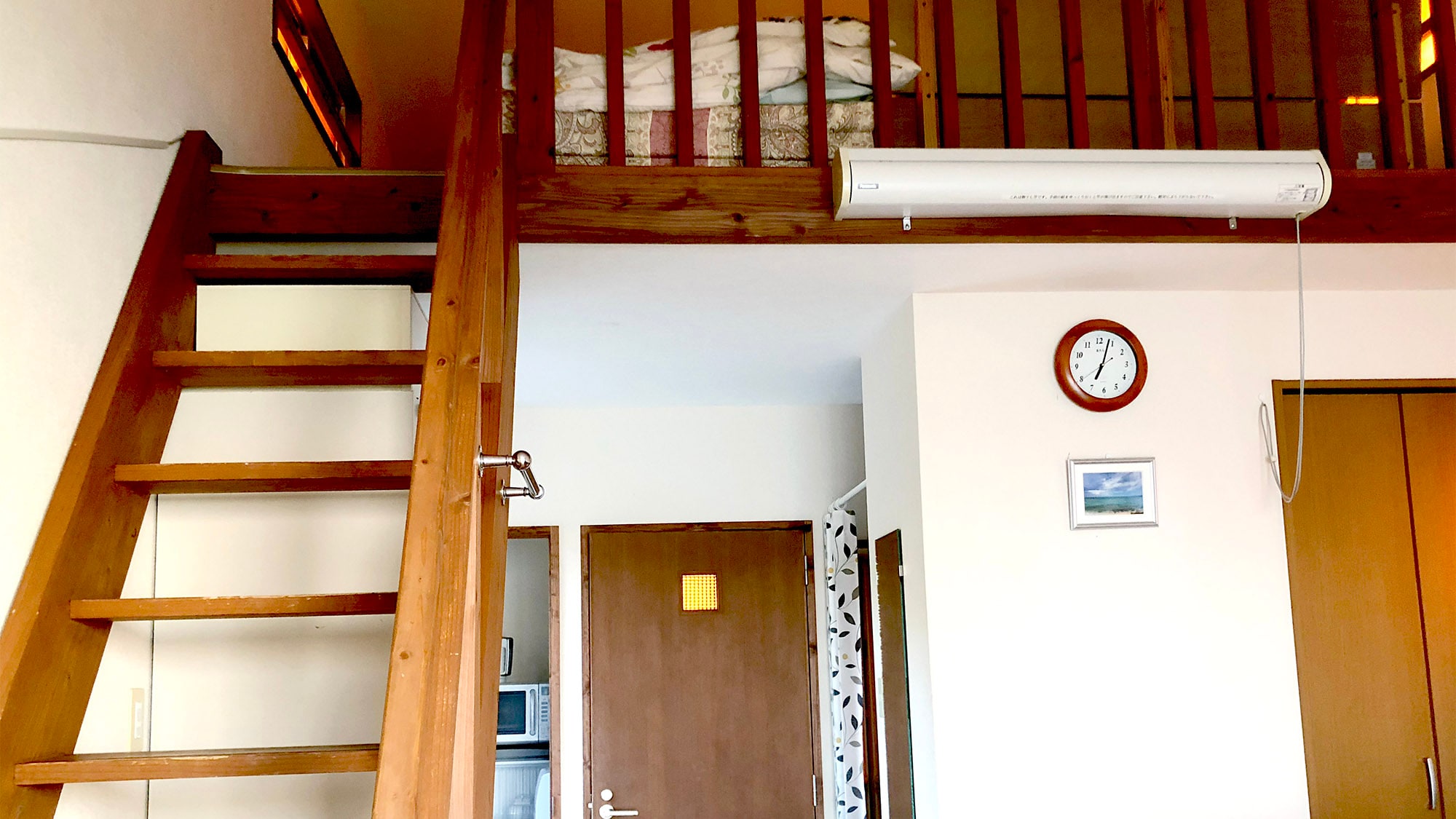 ・Relax in a cottage with ocean views for three