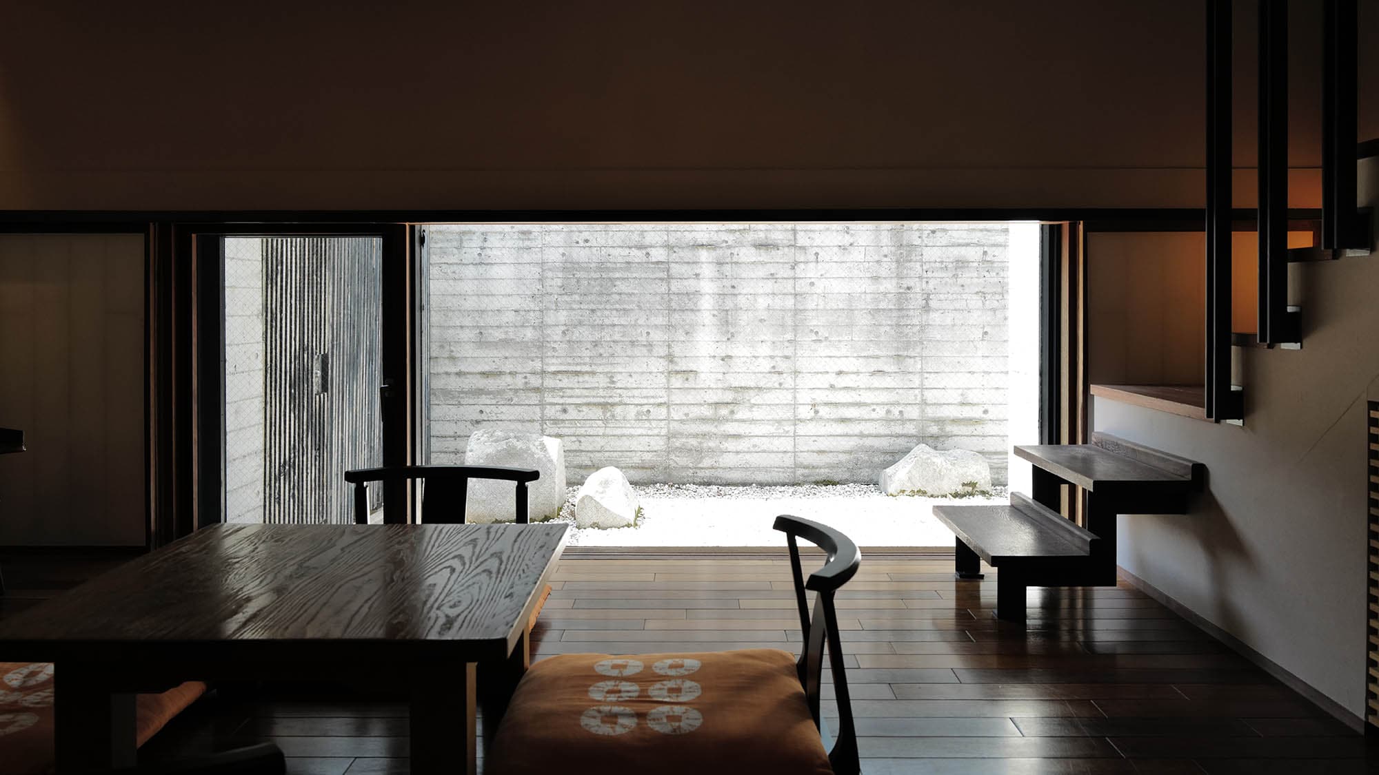 【원천 가든뷰】메조네트 일본과 서양실 방으로부터의 전망