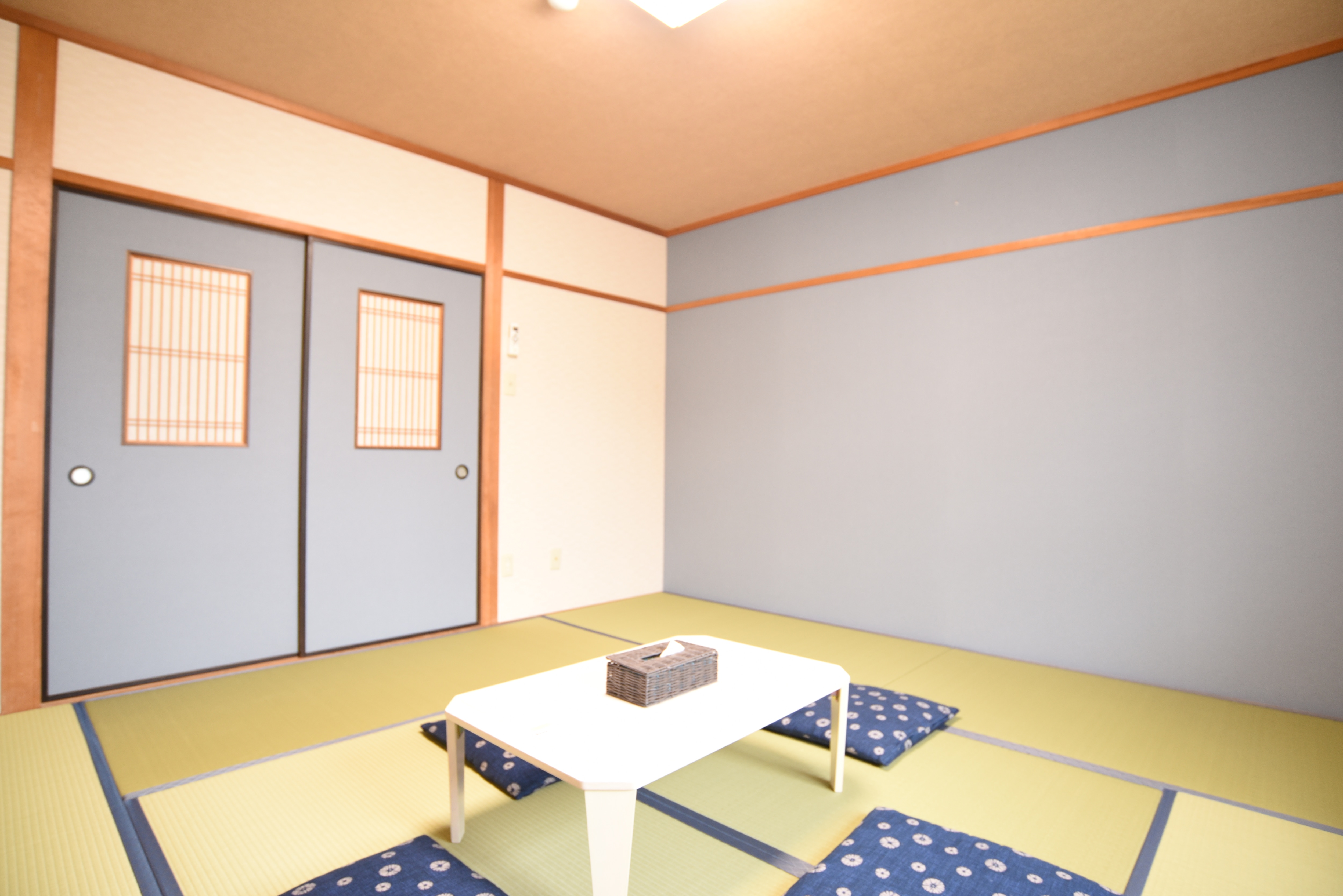 Japanese-style room 1