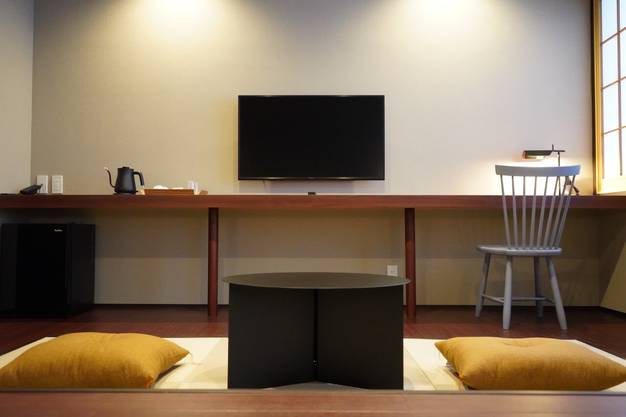 Japanese-Western style room