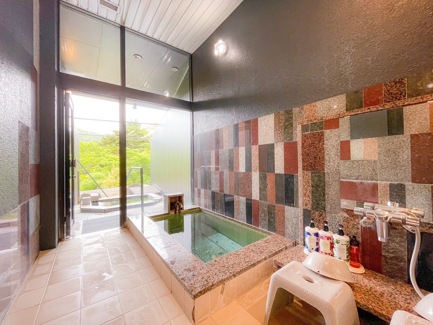 Annex Tsukuba-no-Yu private family bath