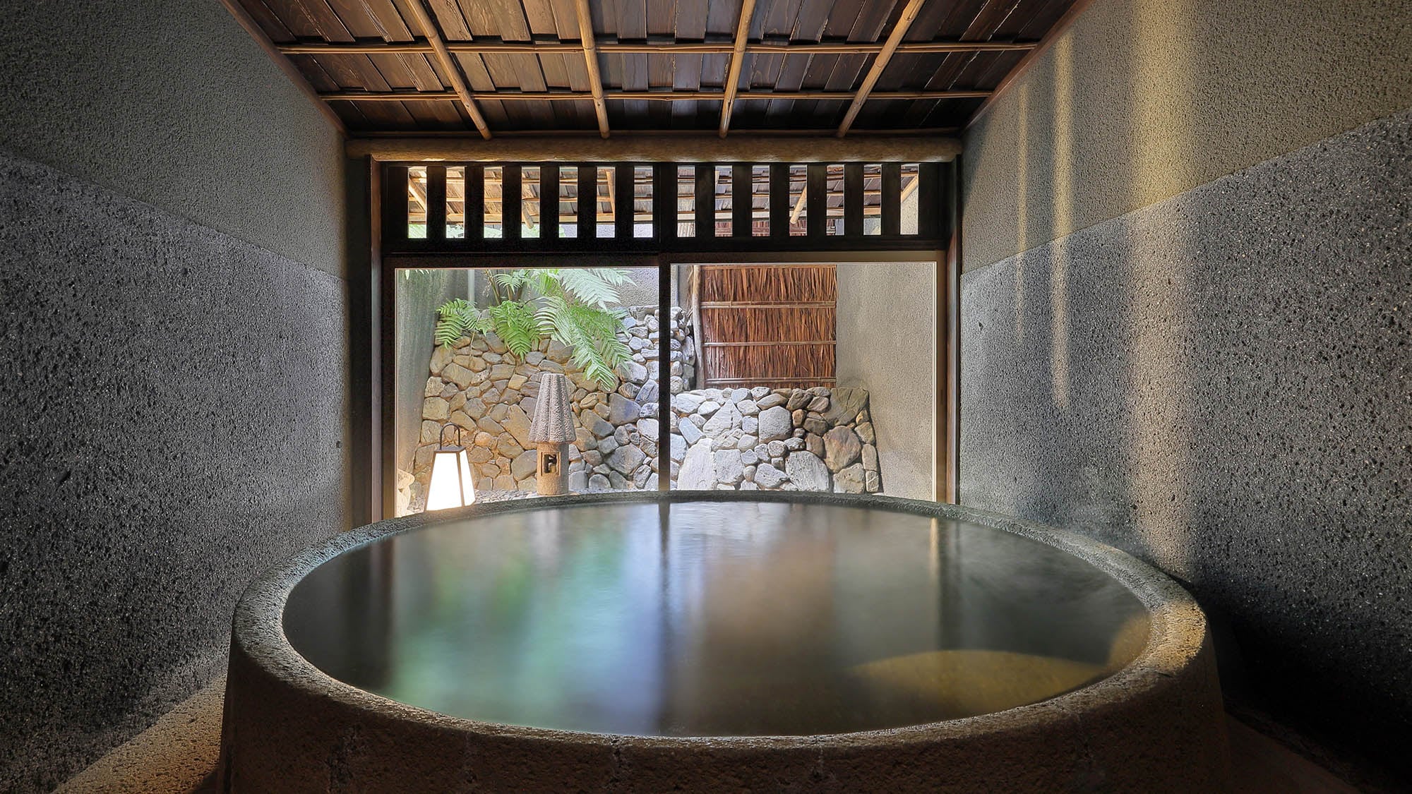 [Yugyotei] Japanese-style room with semi-open-air bath (66 square meters)