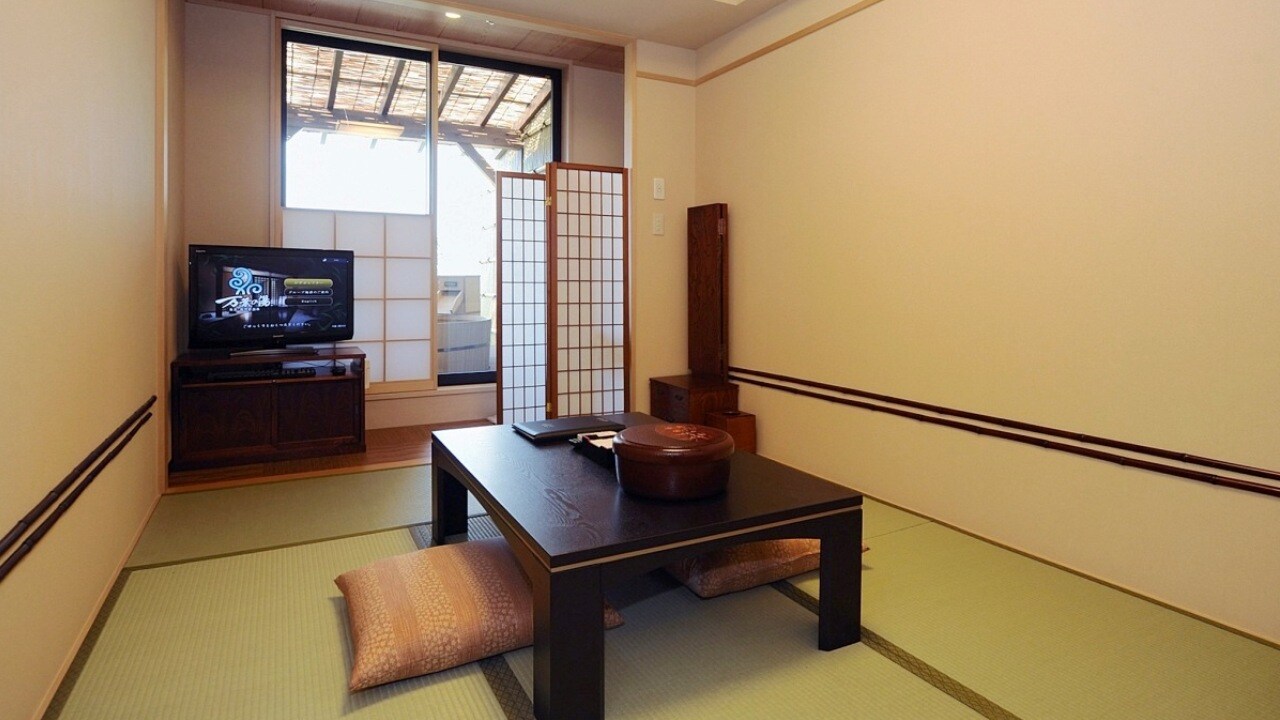 Japanese-style room with open-air bath