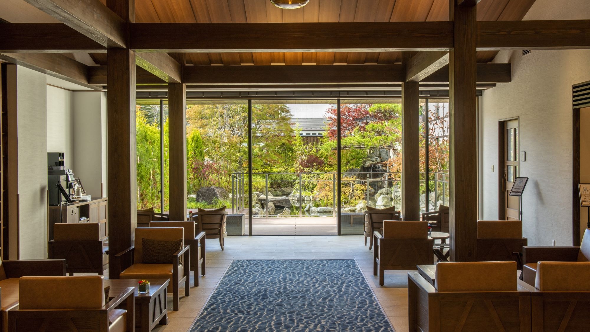 [Lobby] Entrance Autumn