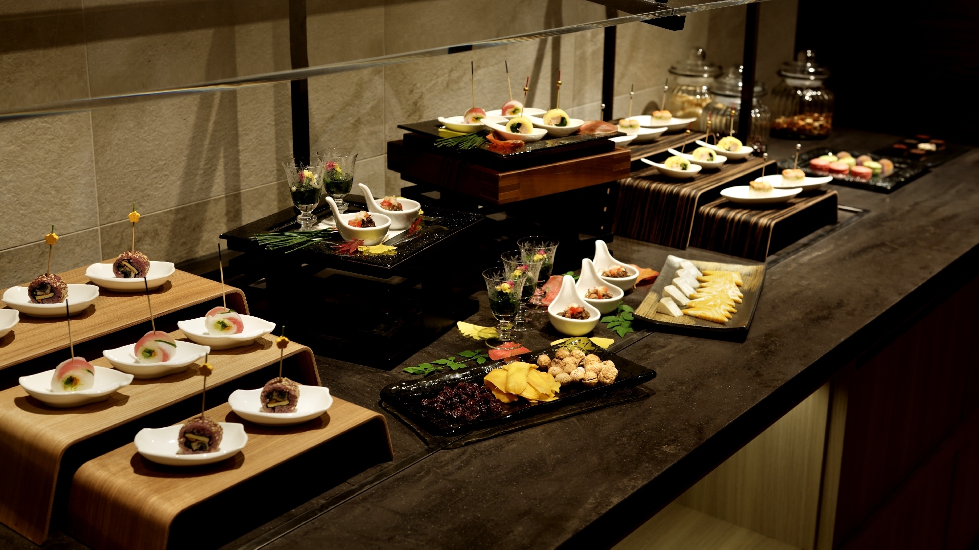 Club lounge Hana Miyabi board image