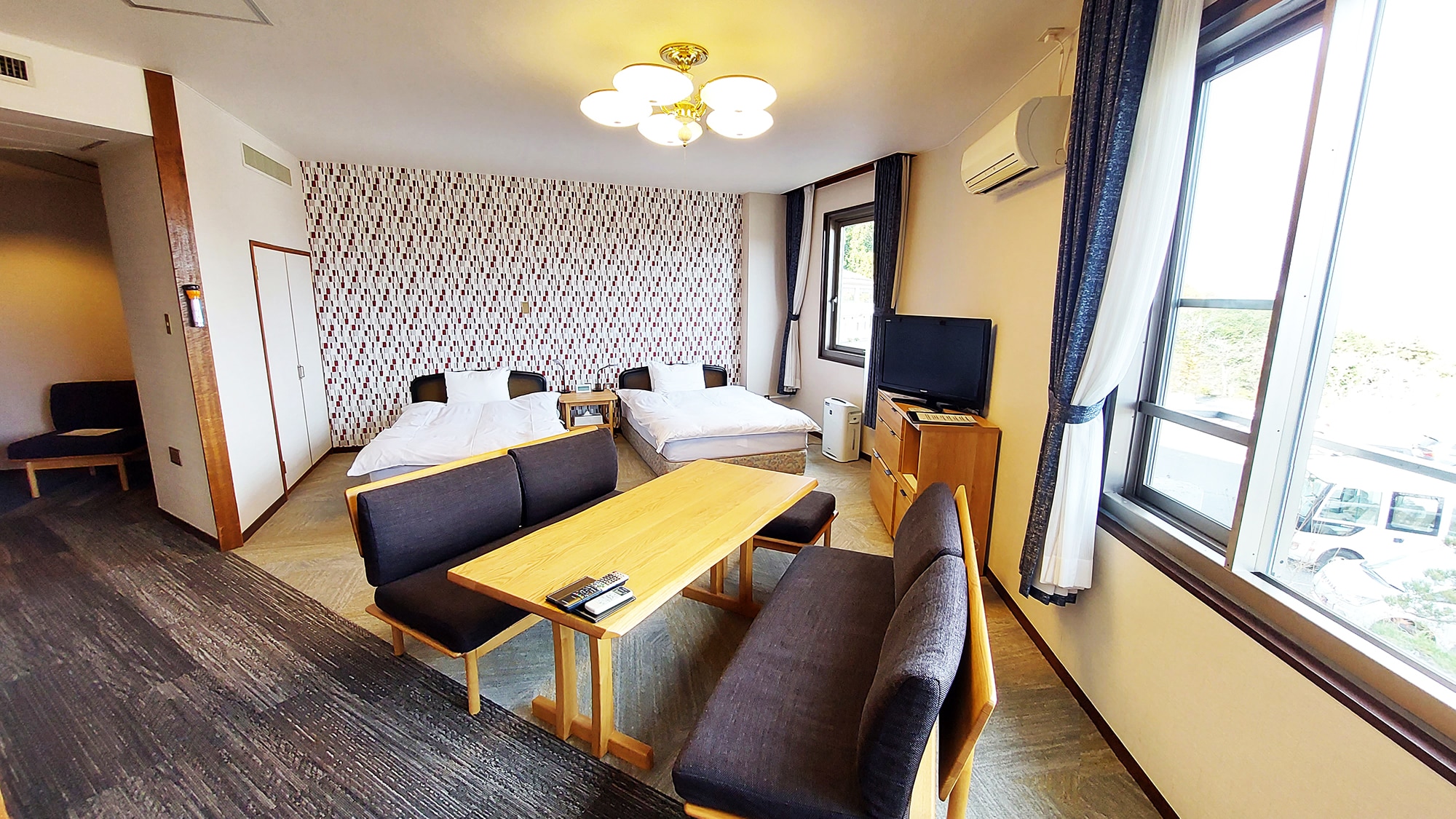 [Special Japanese-Western Room]