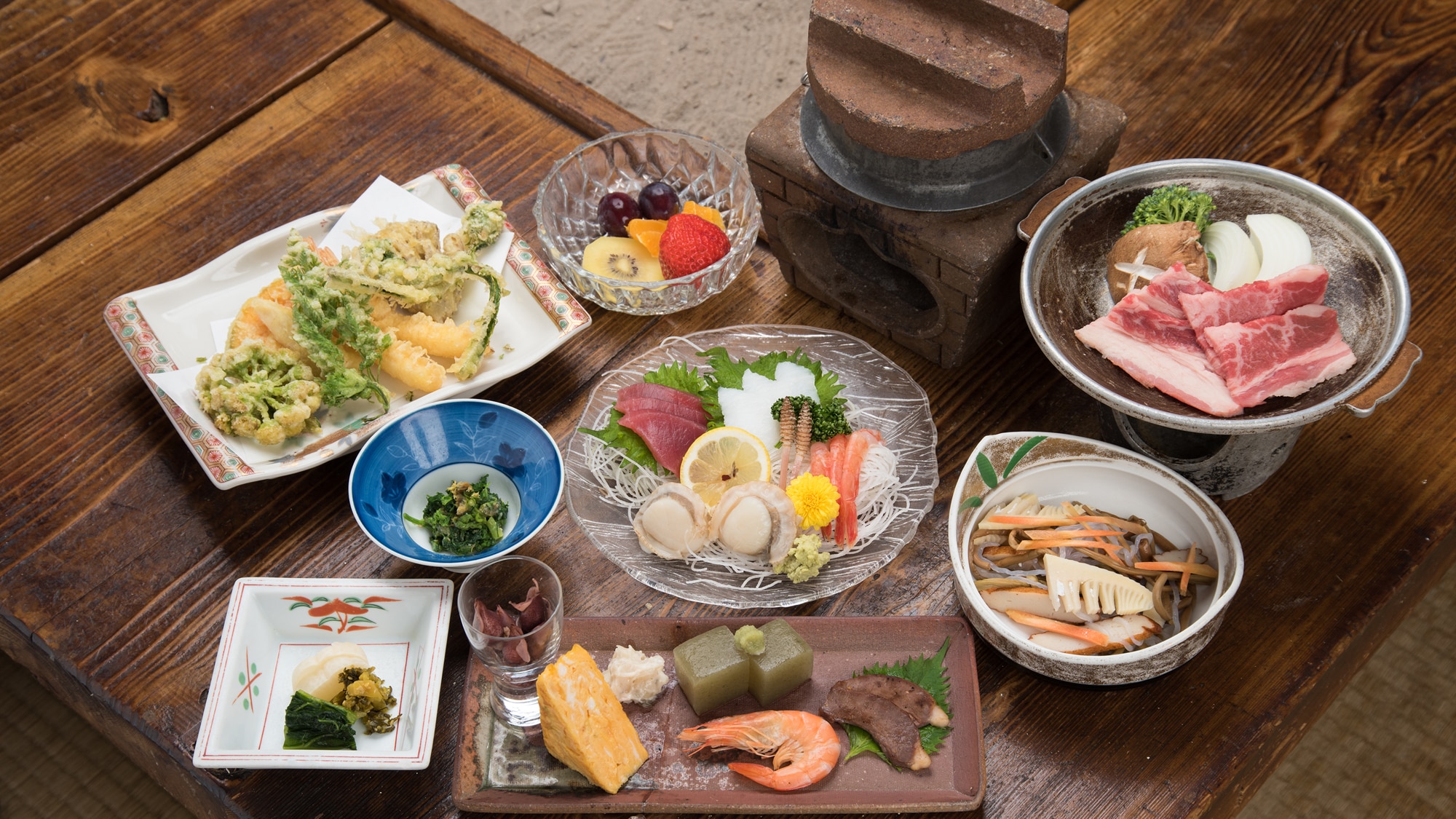 ◎晚餐标准（全体）例：包含牛肉料理的当季料理♪