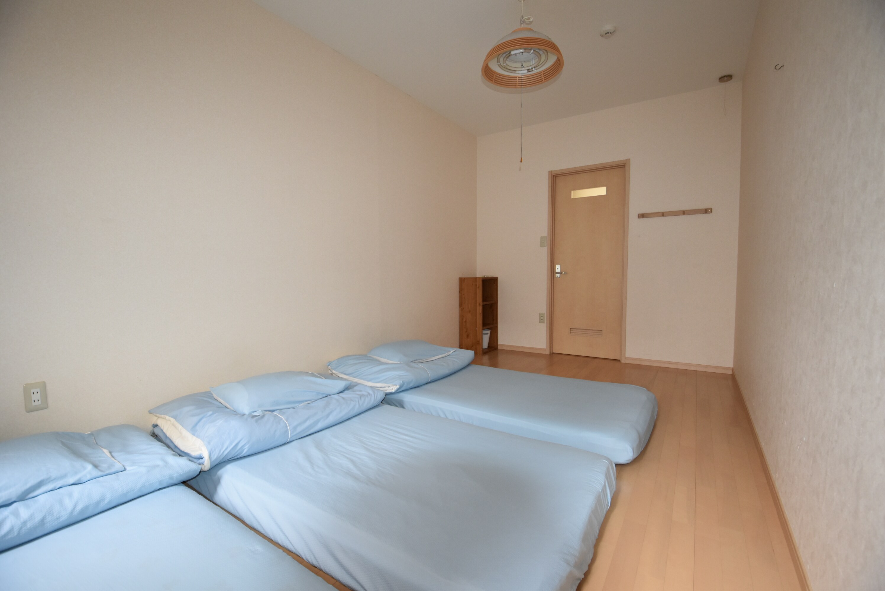 No.1 Room