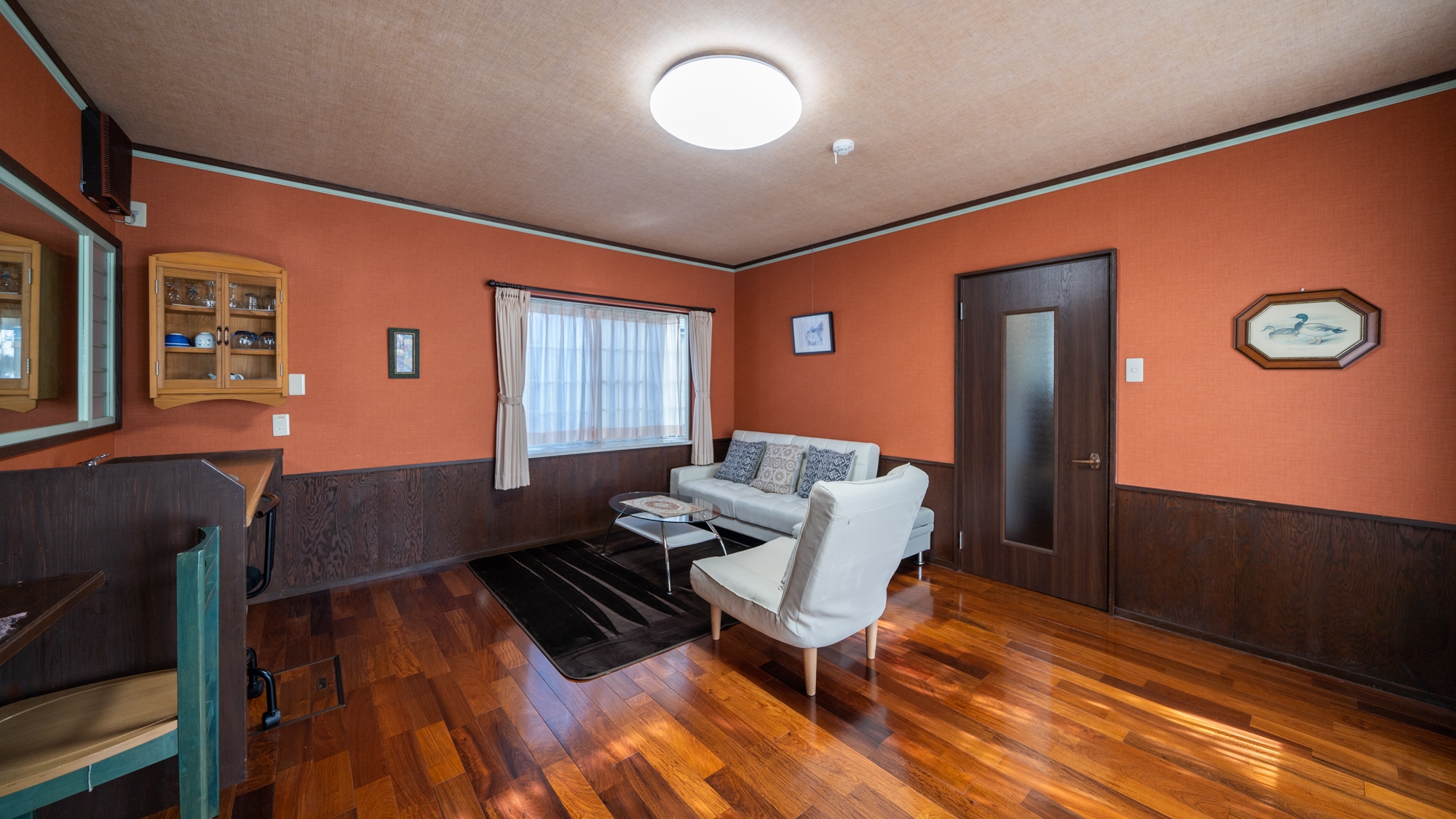 Yamaboshi / Capacity: 2-4 people, with living room in addition to Western-style bedroom