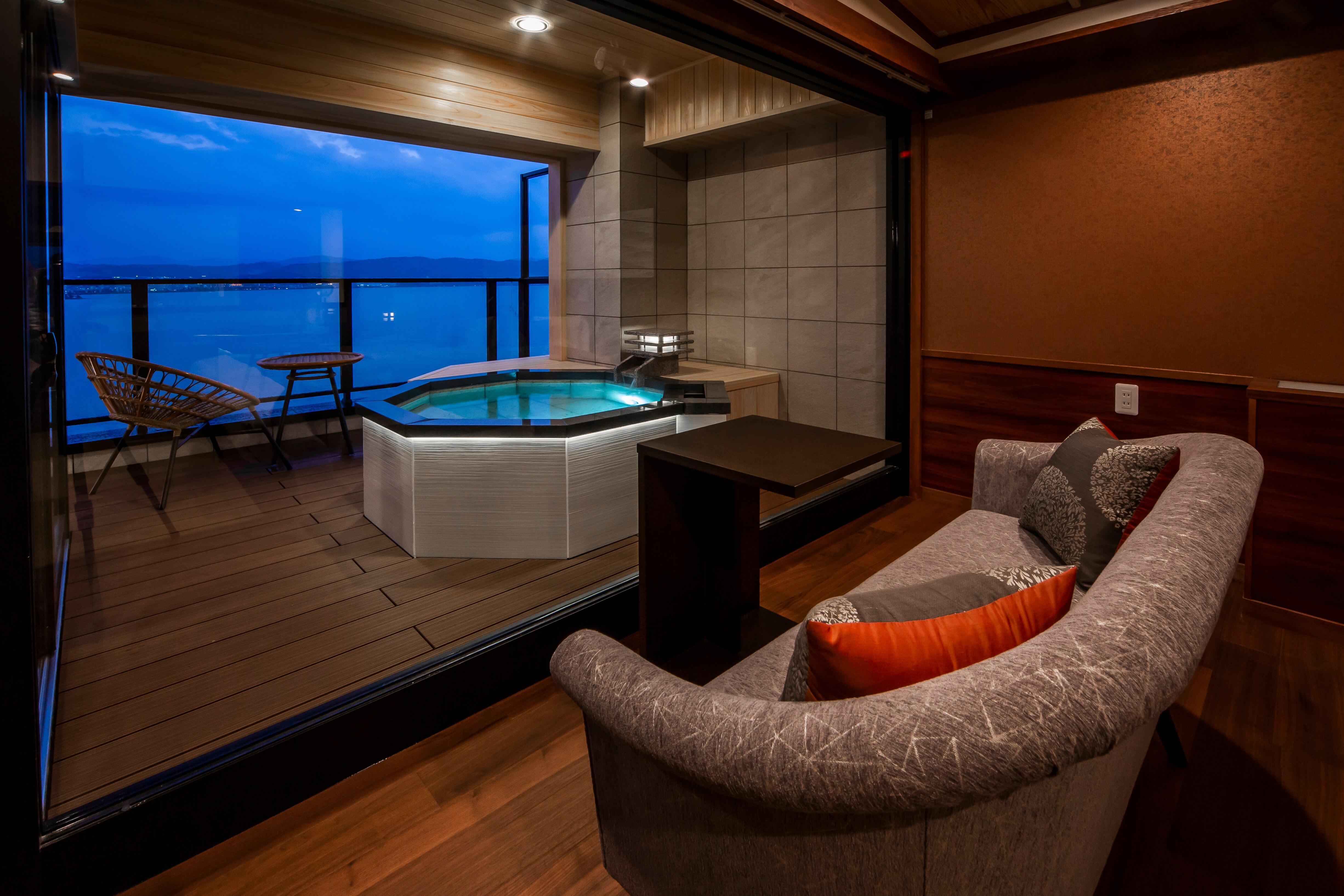[New guest room] 5th floor Water and clouds with open-air bath Hollywood Twin Water 1 and 2
