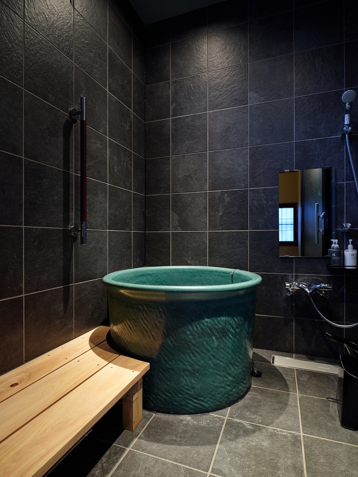 Tango Highway Tsudakura Building Bathroom