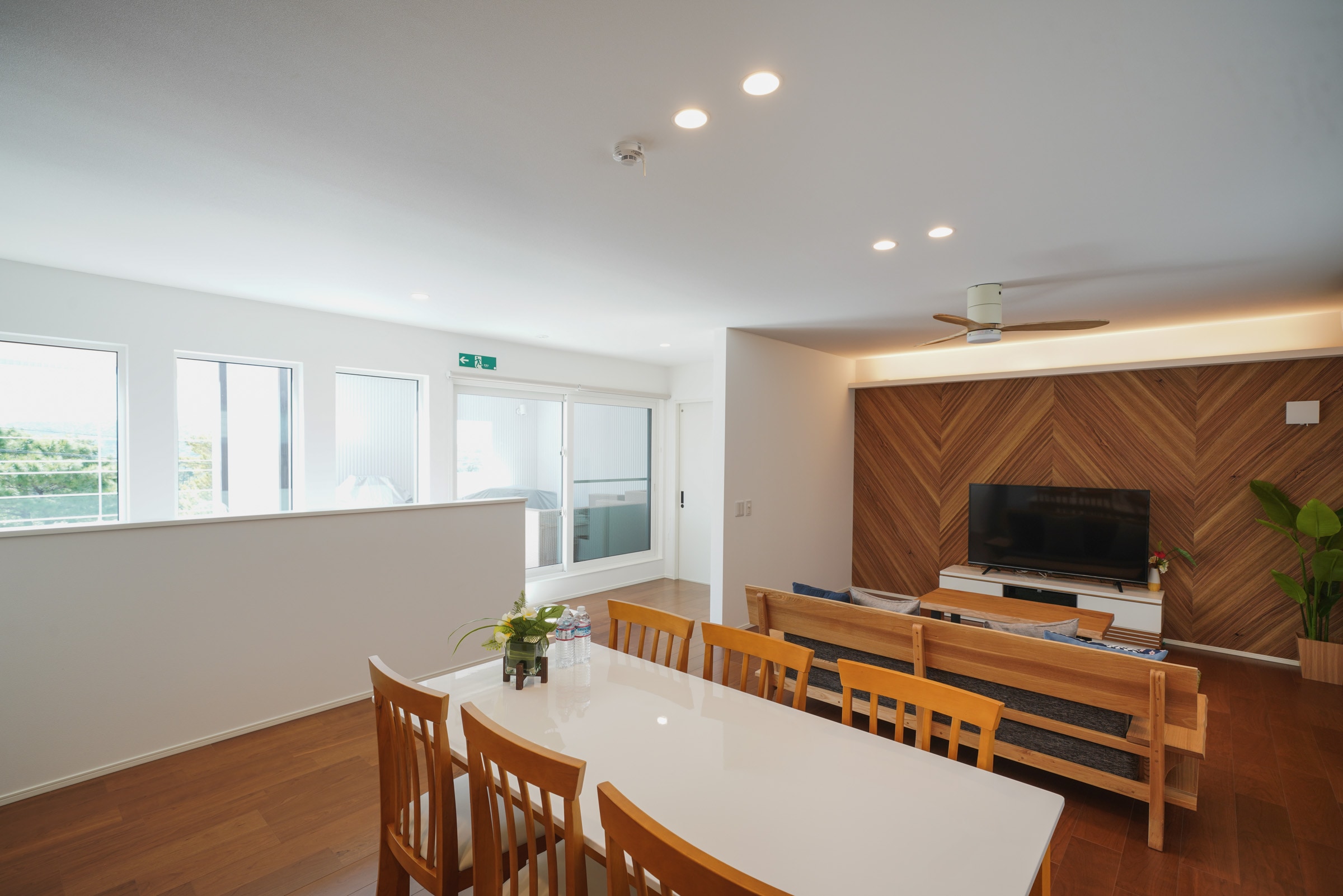 Living room (Sand)