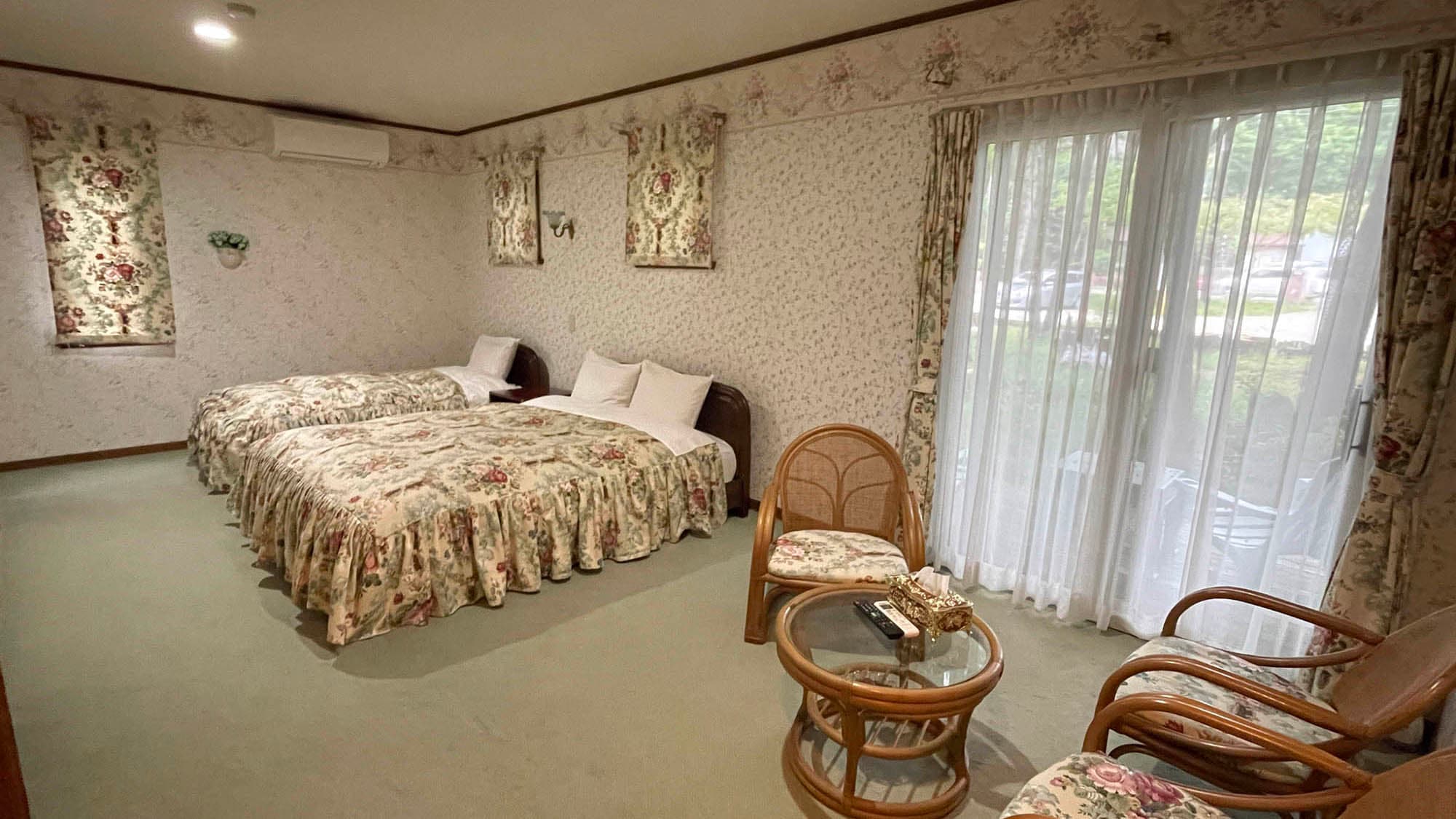• [New Wing Family Room] A peaceful atmosphere perfect for a vacation (※The atmosphere varies depending on the room)