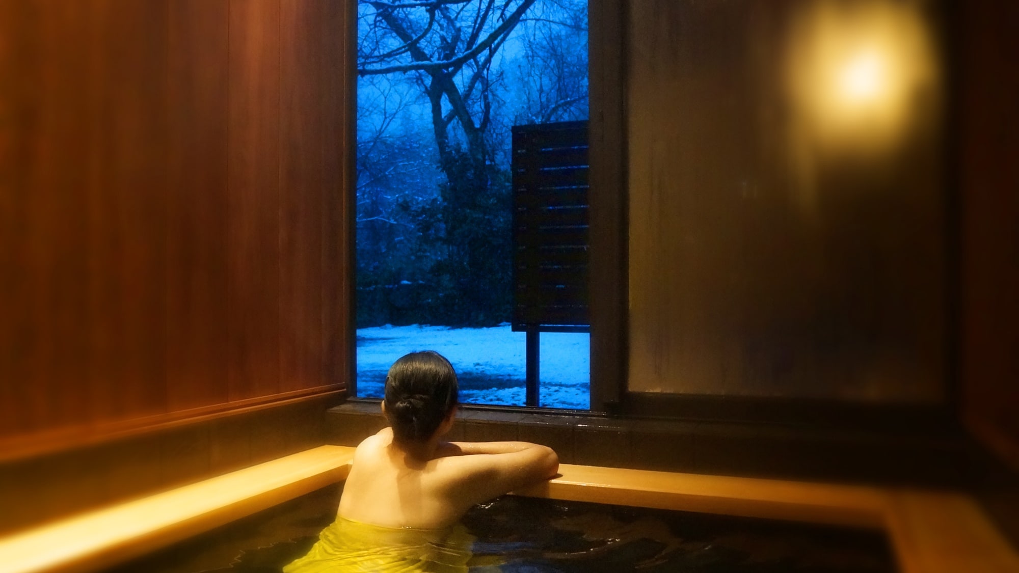 *Rooms with semi-open-air baths