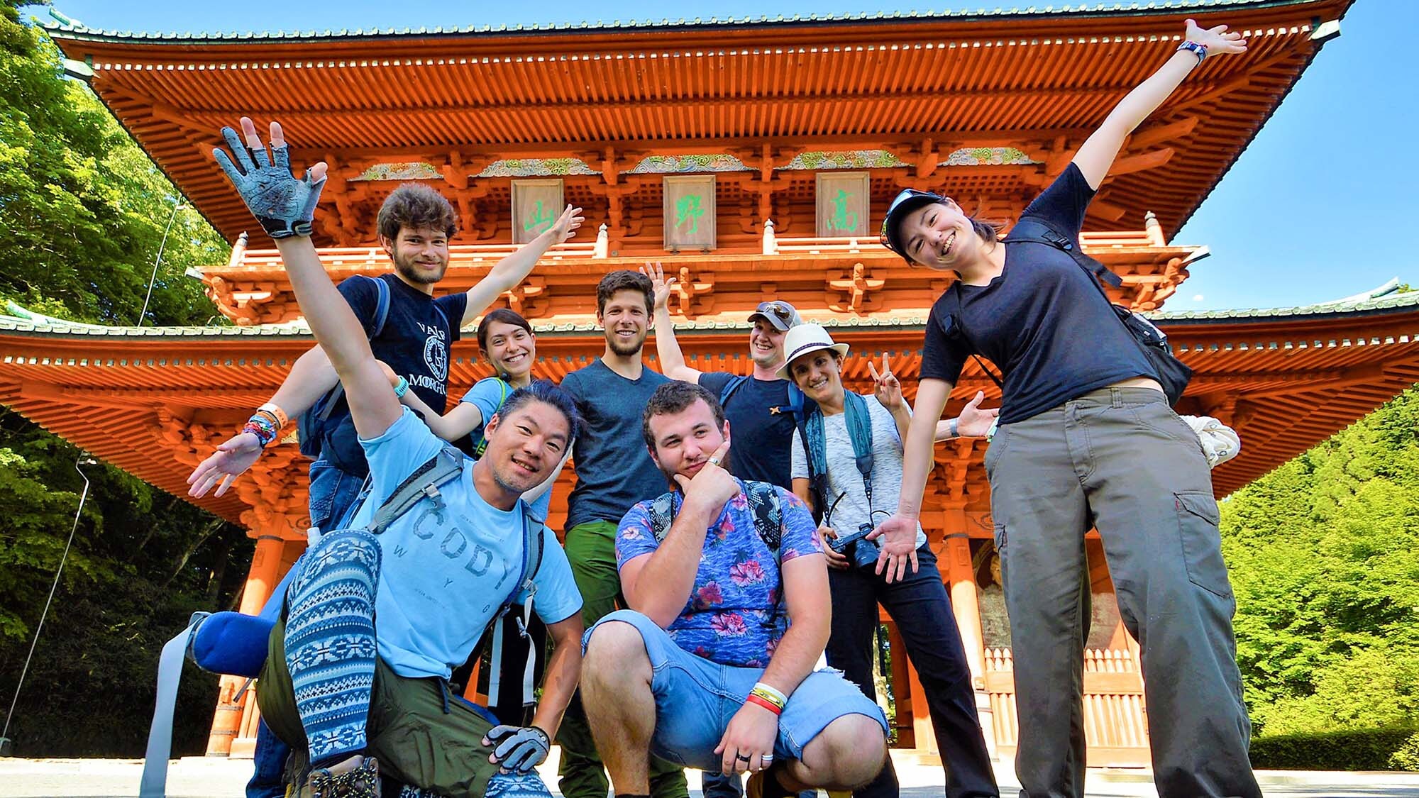 ・[Sightseeing] Access to Mount Koya ◎ How about visiting Mount Koya during the autumn foliage season?
