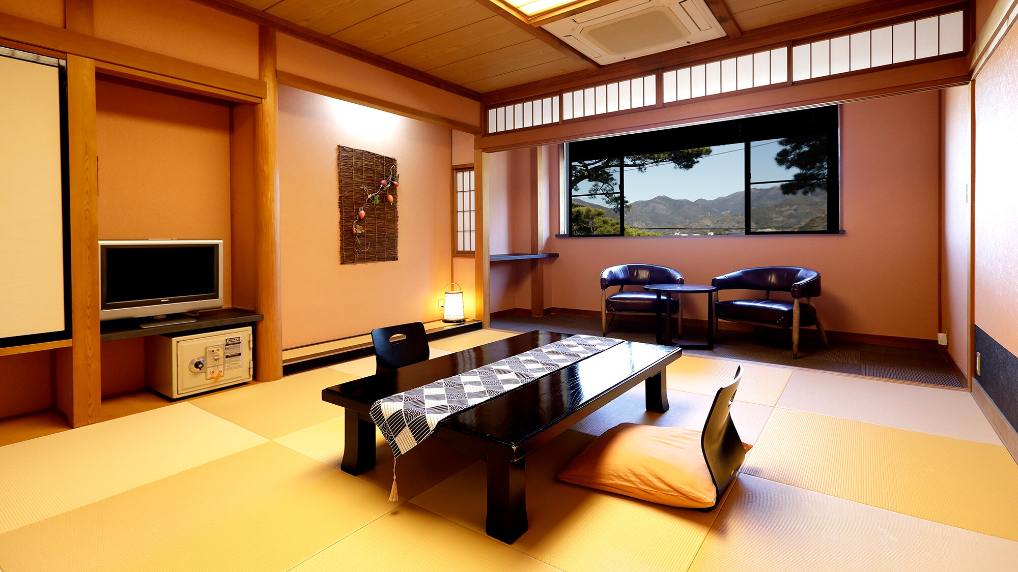 Japanese-style room (10 tatami mats) with bathroom and toilet