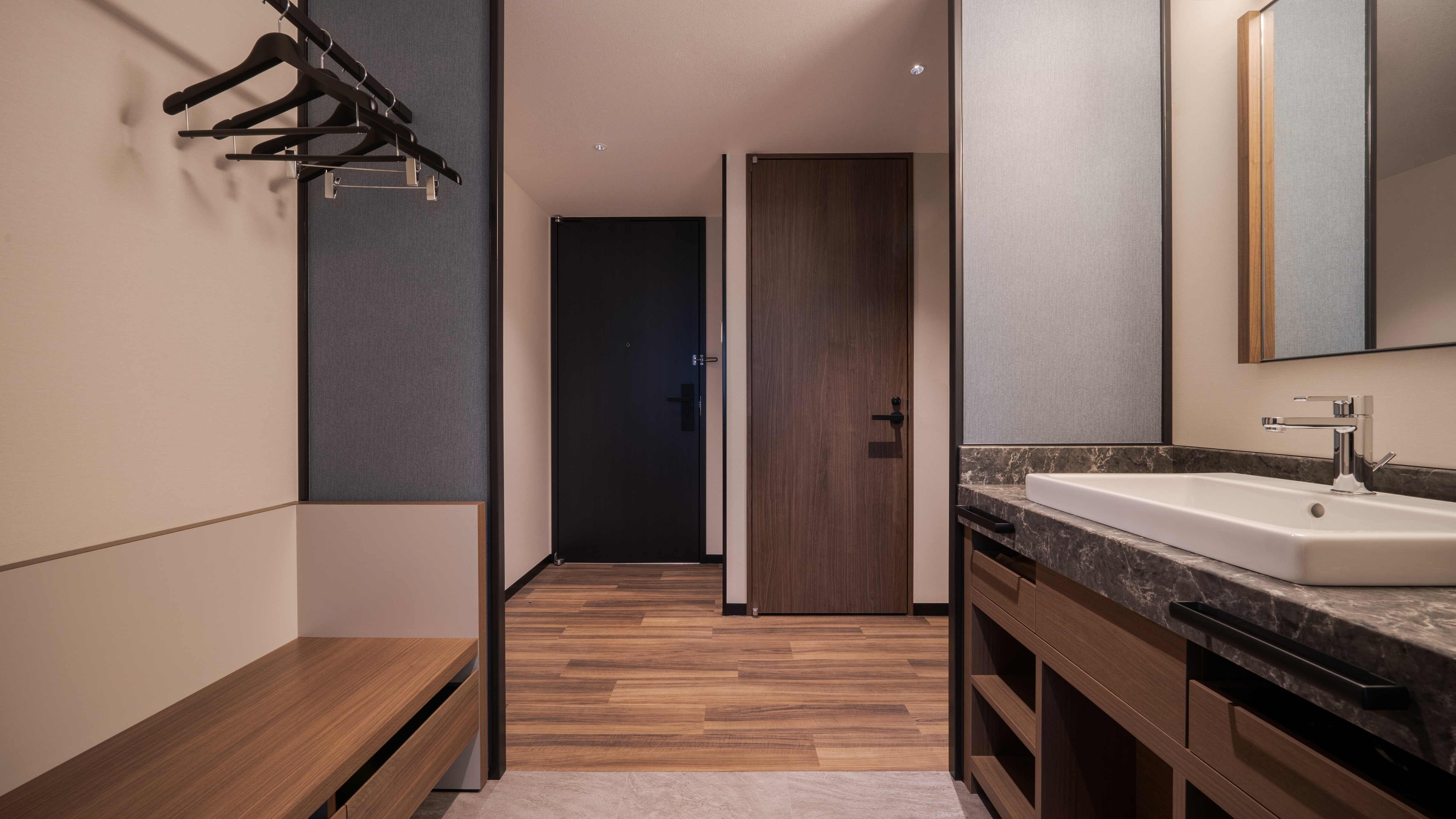 [Deluxe Twin] 25.5 square meters / 3 separate bathrooms with washing area